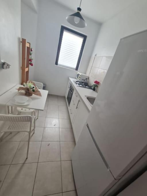 2 Bdrm At Parliament Palace Bucareste