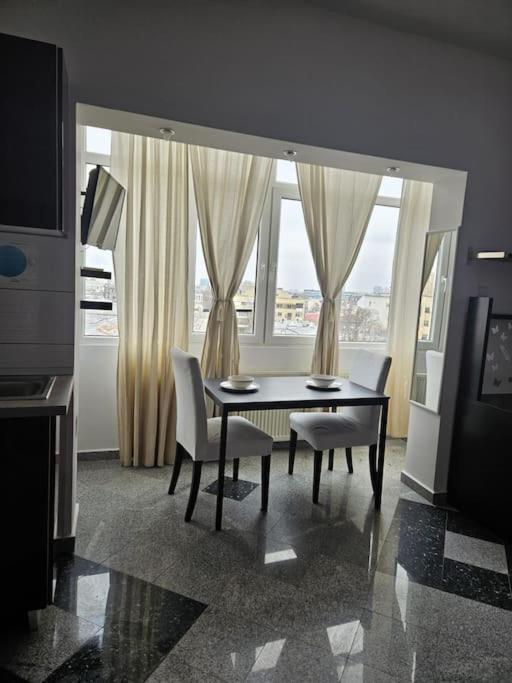 Apartment In The Heart Of Bucharest