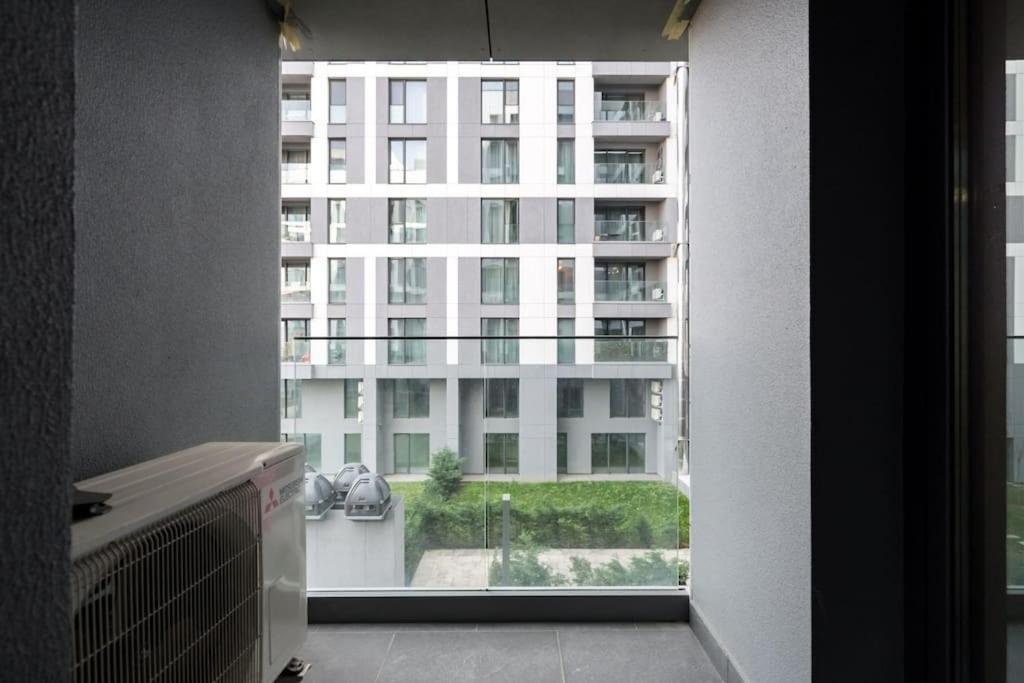 Greenwich I Double Studio With Private Parking Apartment *