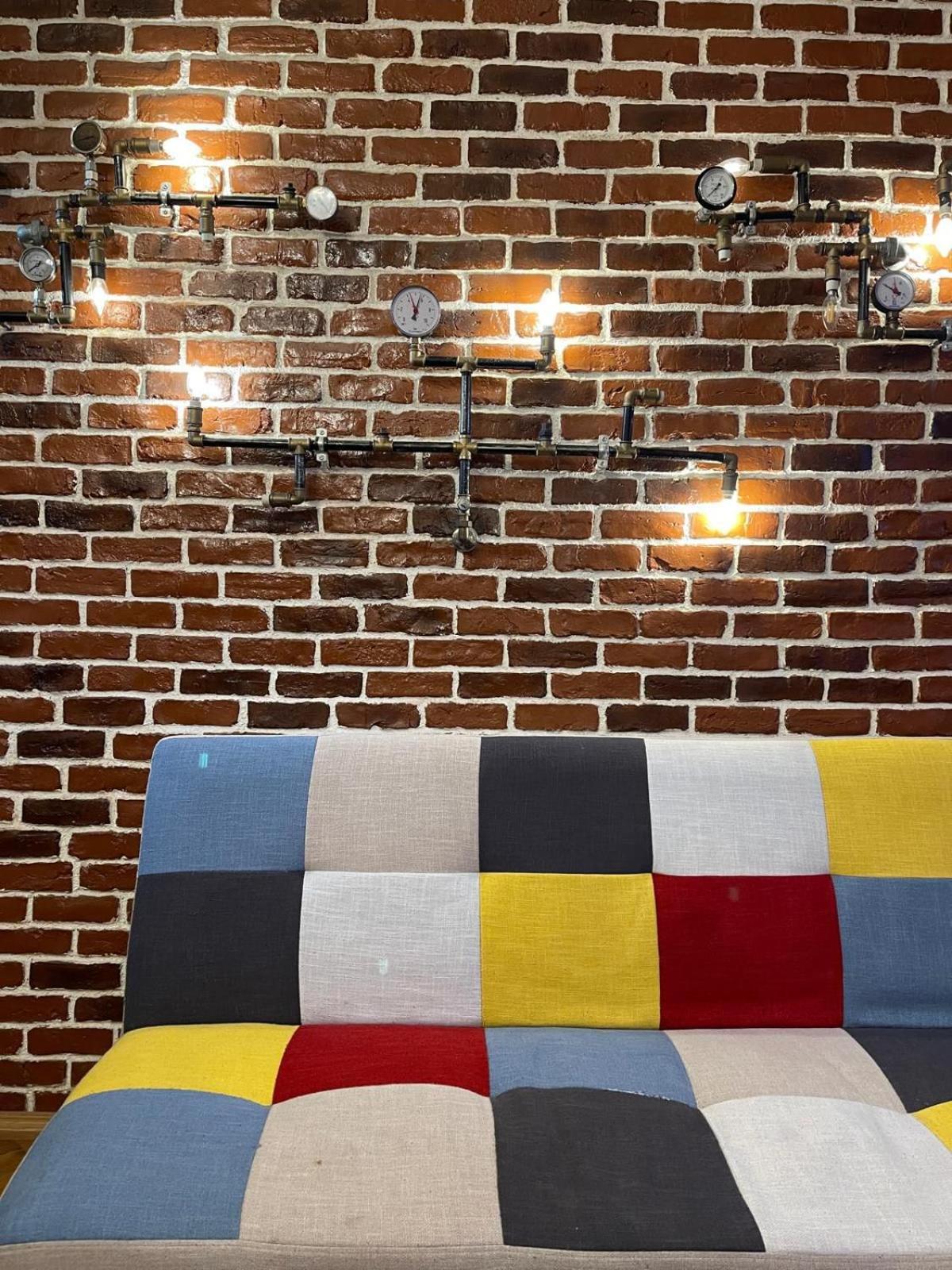 Industrial Apartment *