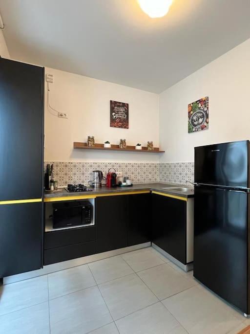 Apartment Modern Fully Equipped Studio -central- Carol Park
