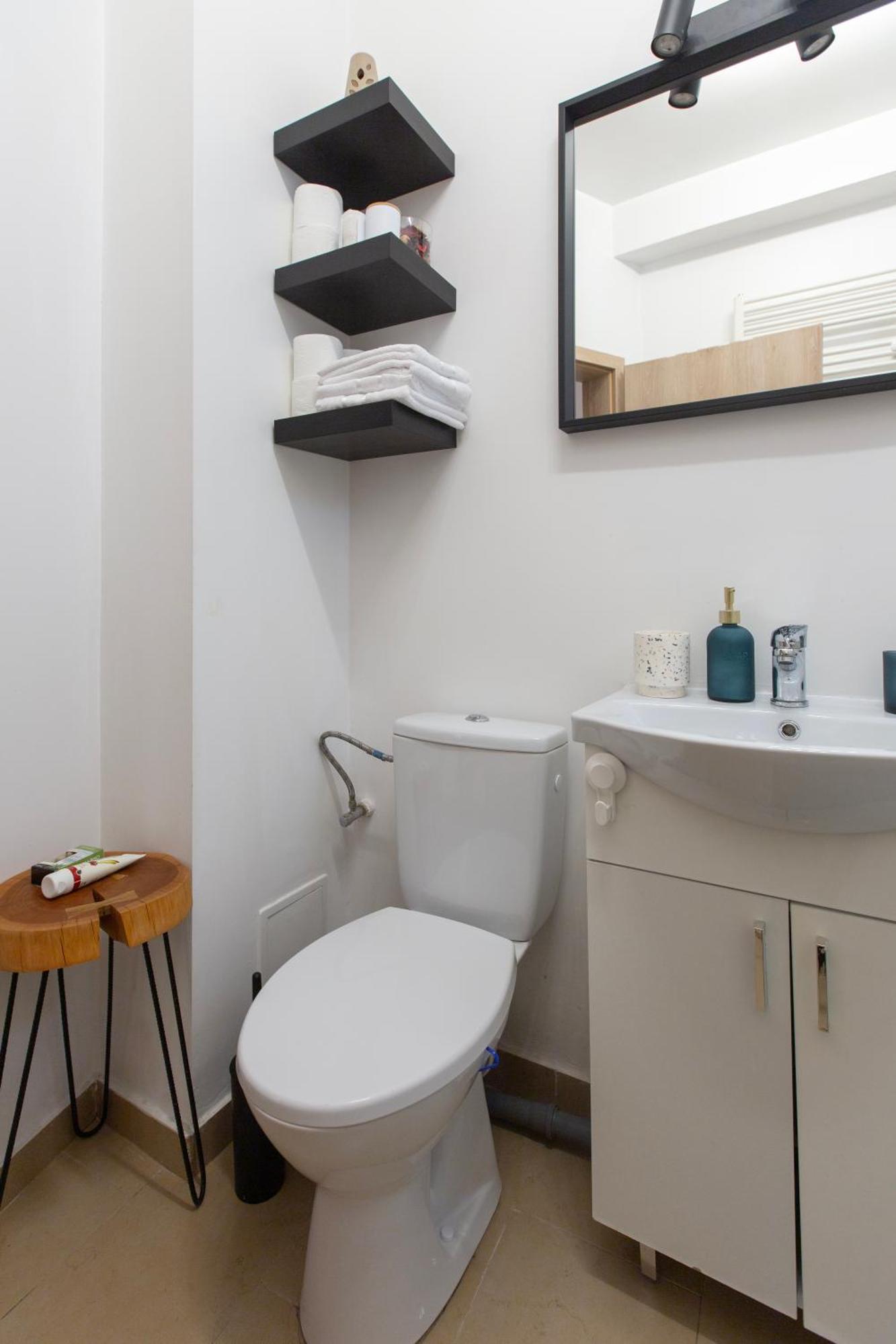 Ultracentral Hong Kong 3 Bdrm Bucureşti