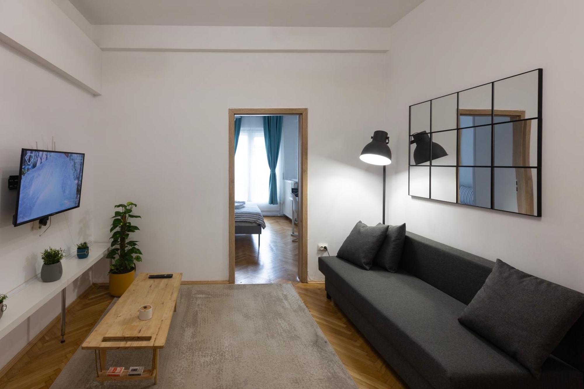 Ultracentral Hong Kong 3 Bdrm