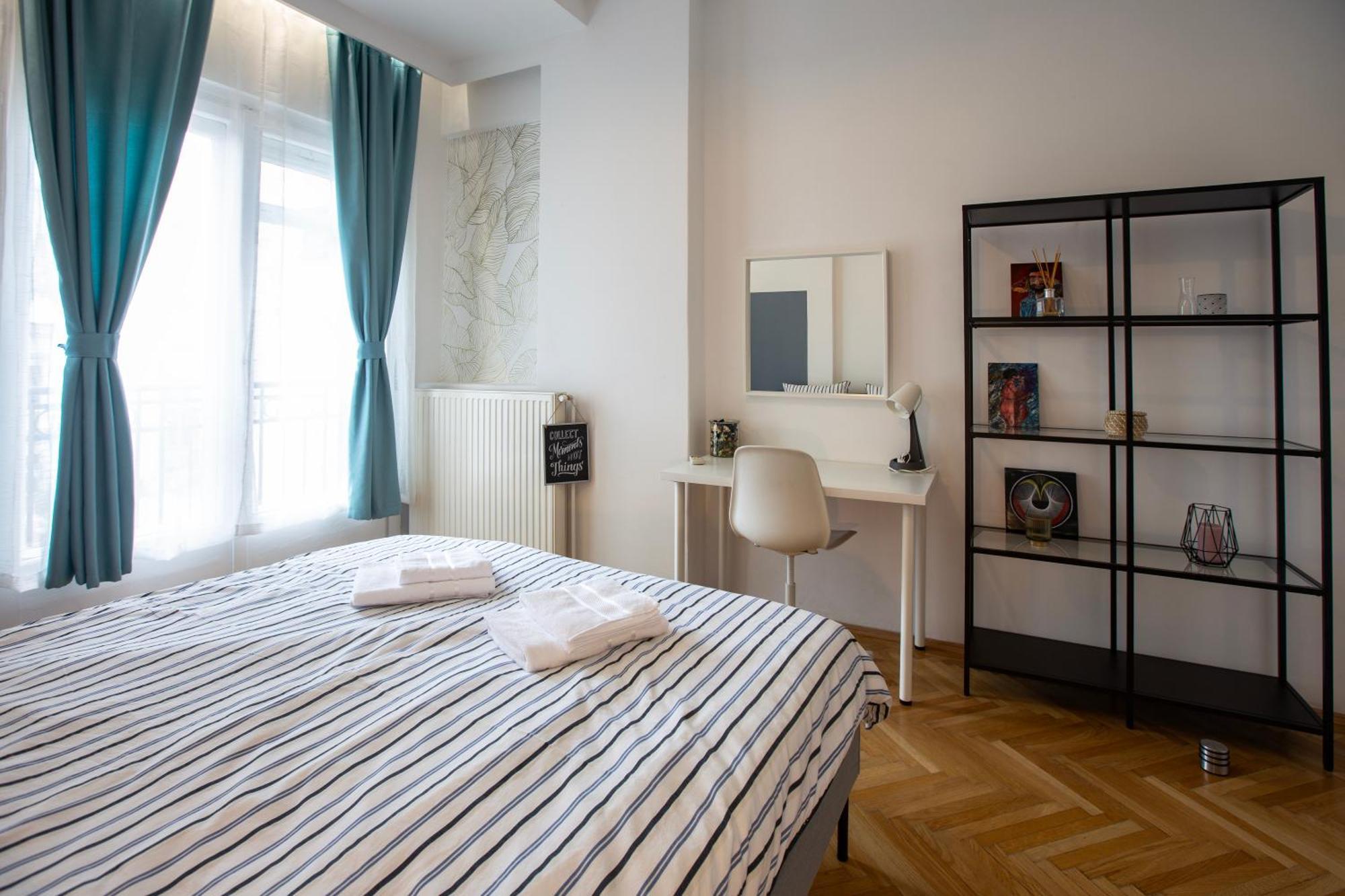 Apartament Ultracentral Hong Kong 3 Bdrm *
