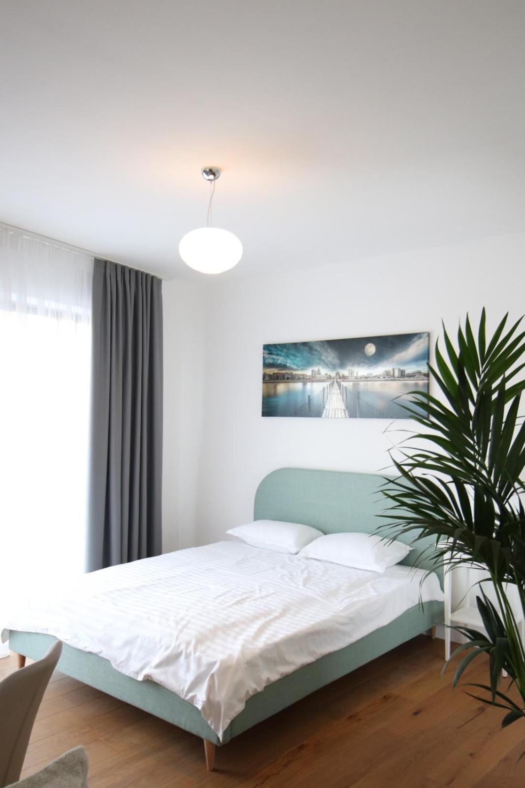 Apartament Garsoniera Caramfil Bucureşti