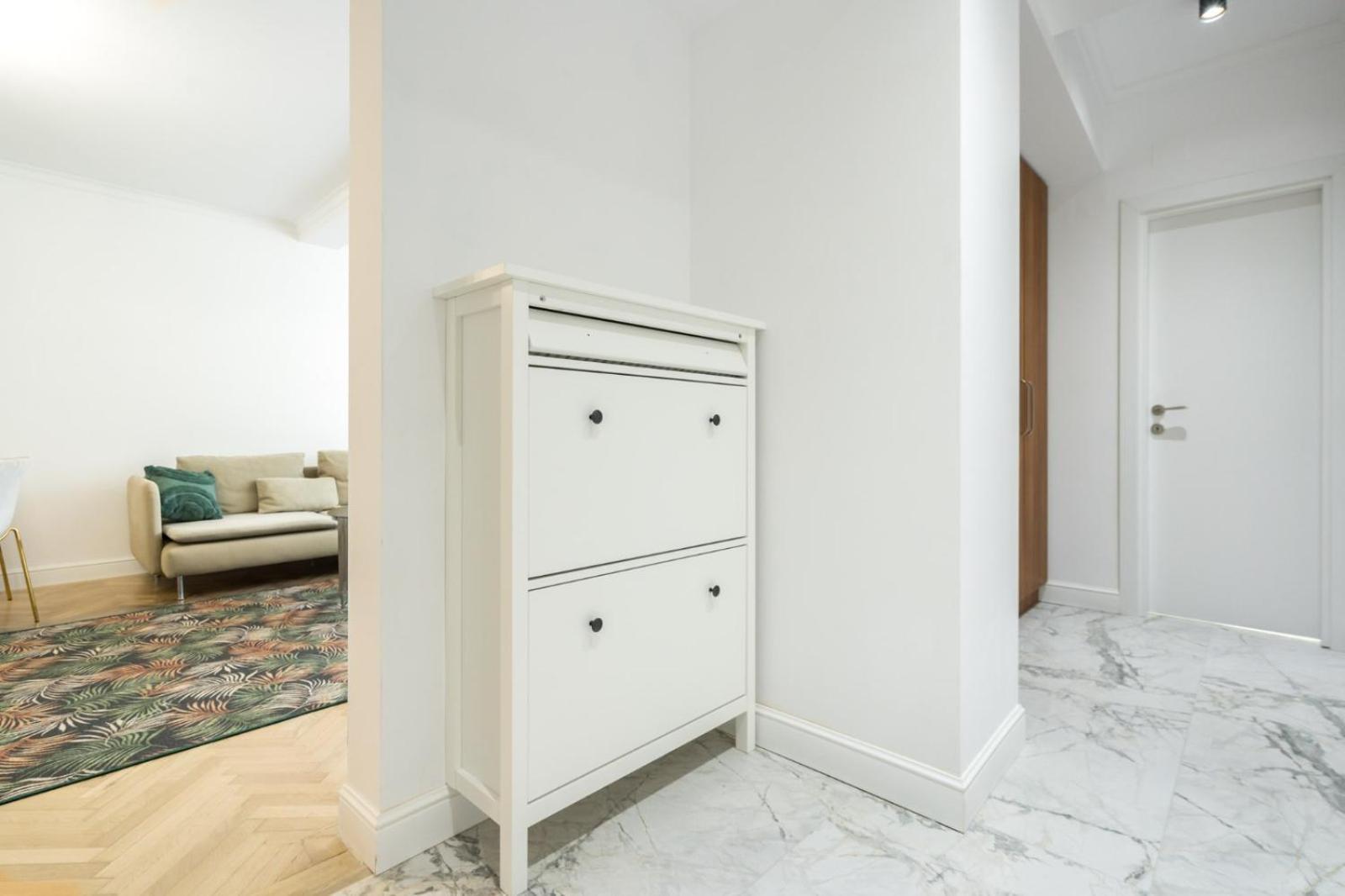 Luxury 2br Calea Victoriei Bucharest