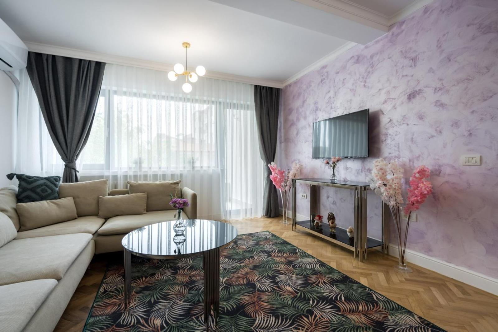 Apartment Luxury 2br Calea Victoriei Bucharest