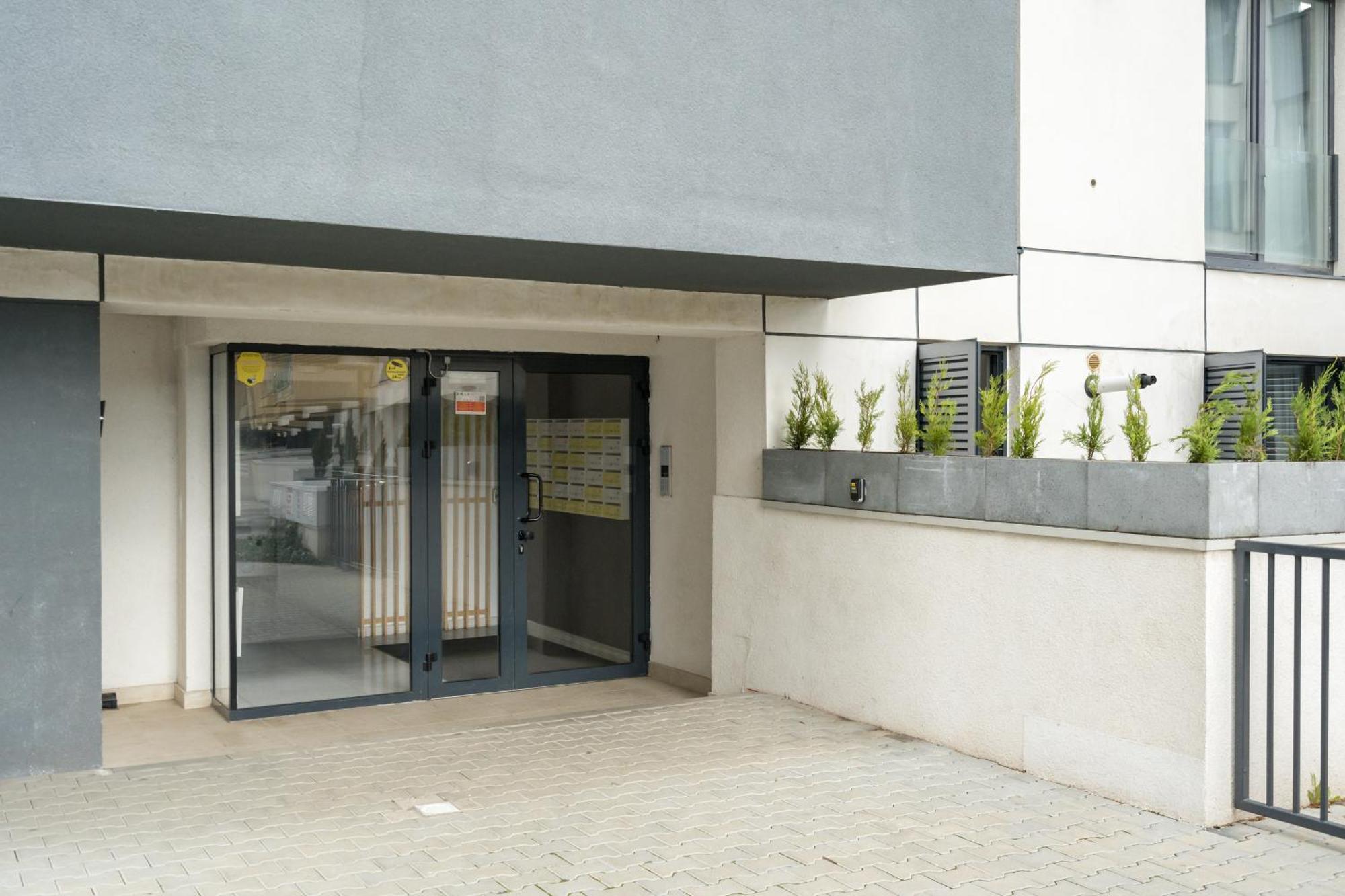 Papini's -apartment With Big Terrace * Bucharest