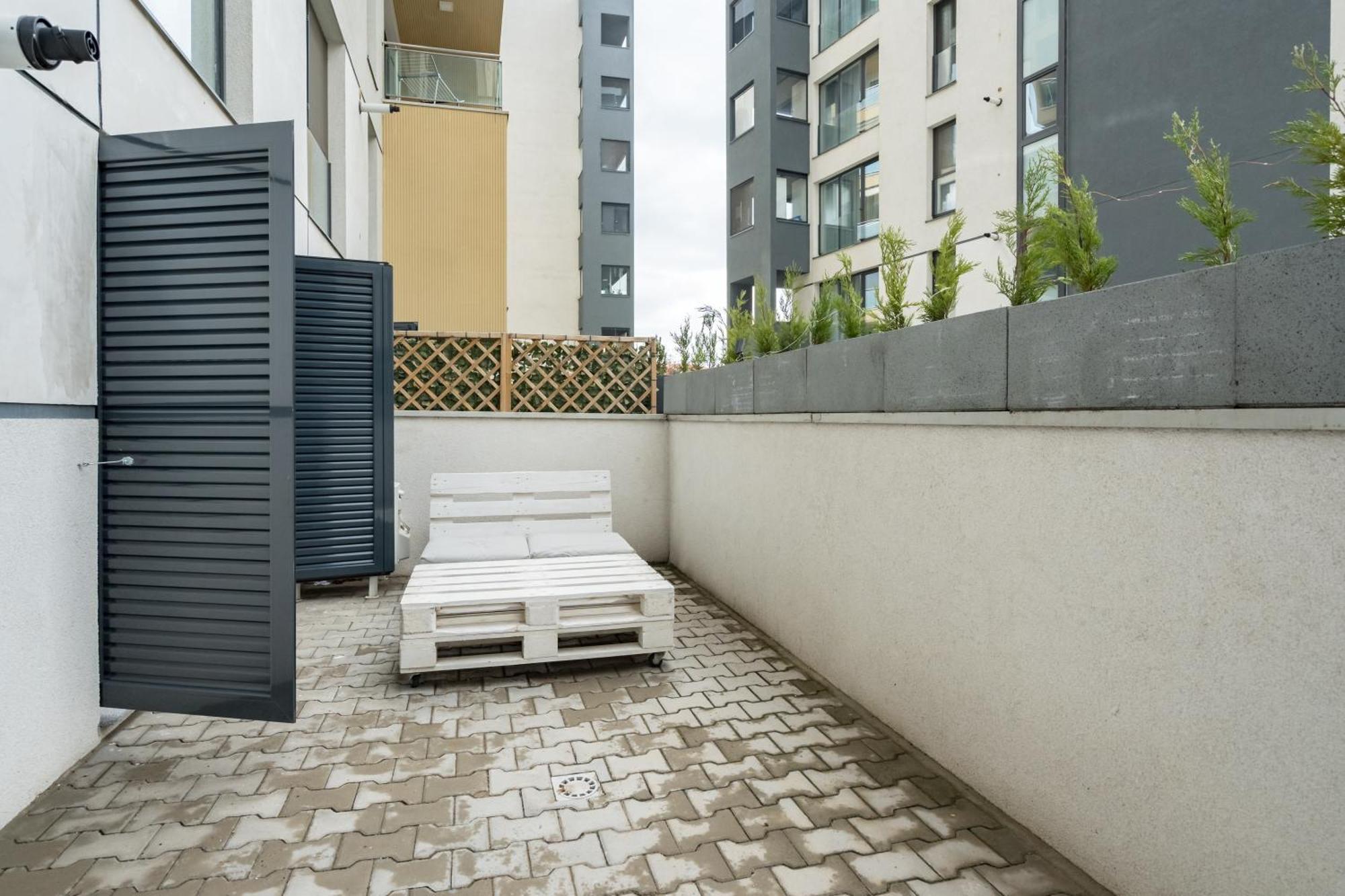 Apartament Papini's -apartment With Big Terrace