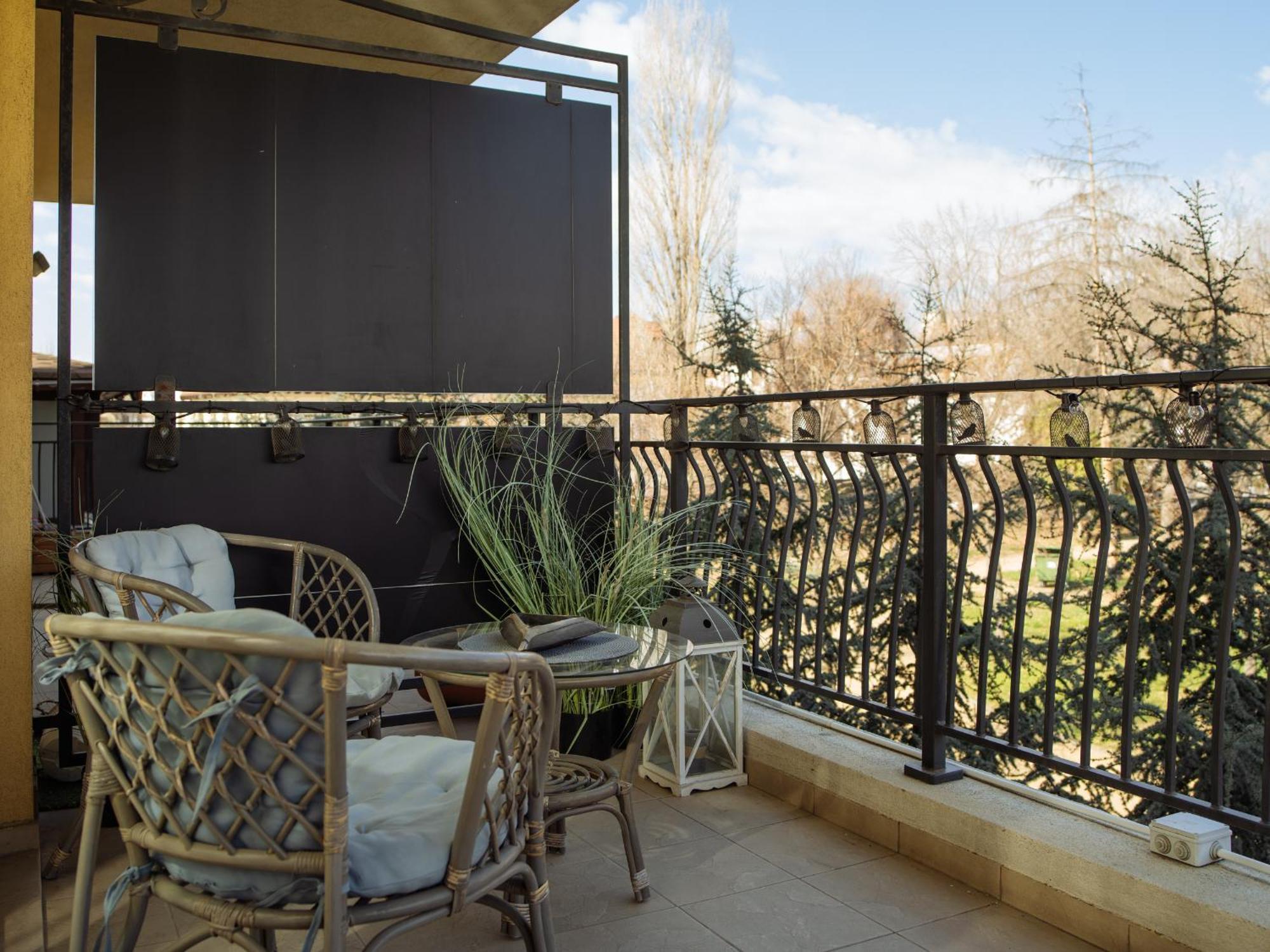 Quiet With Terrace View *