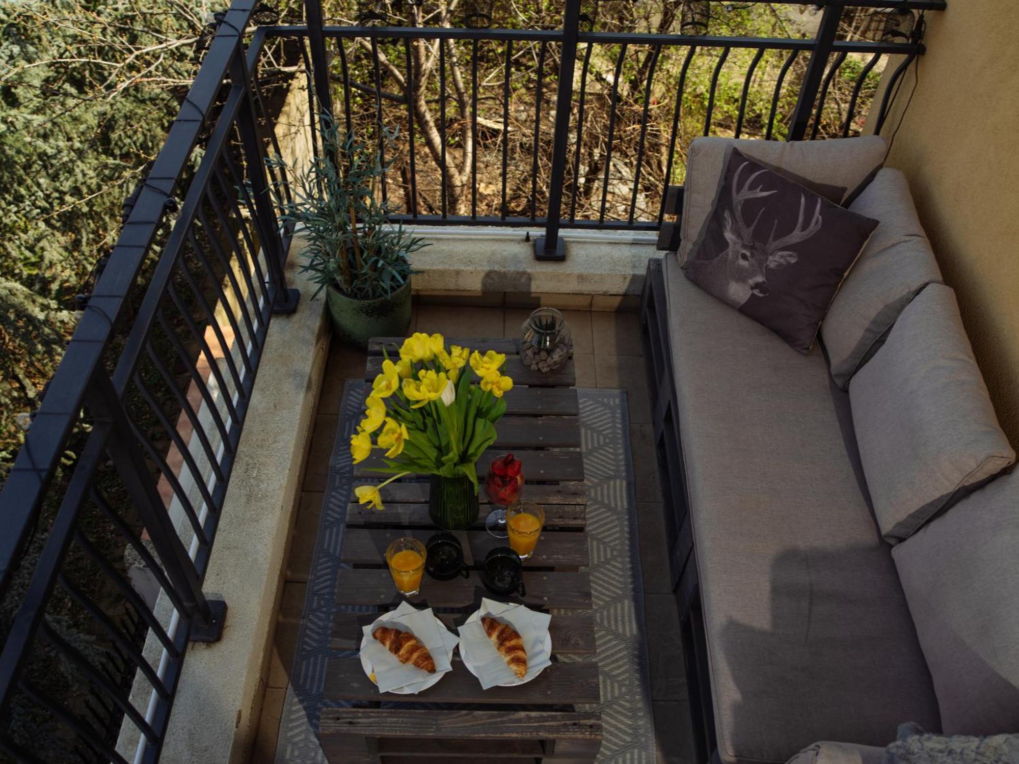 Quiet With Terrace View Apartamento