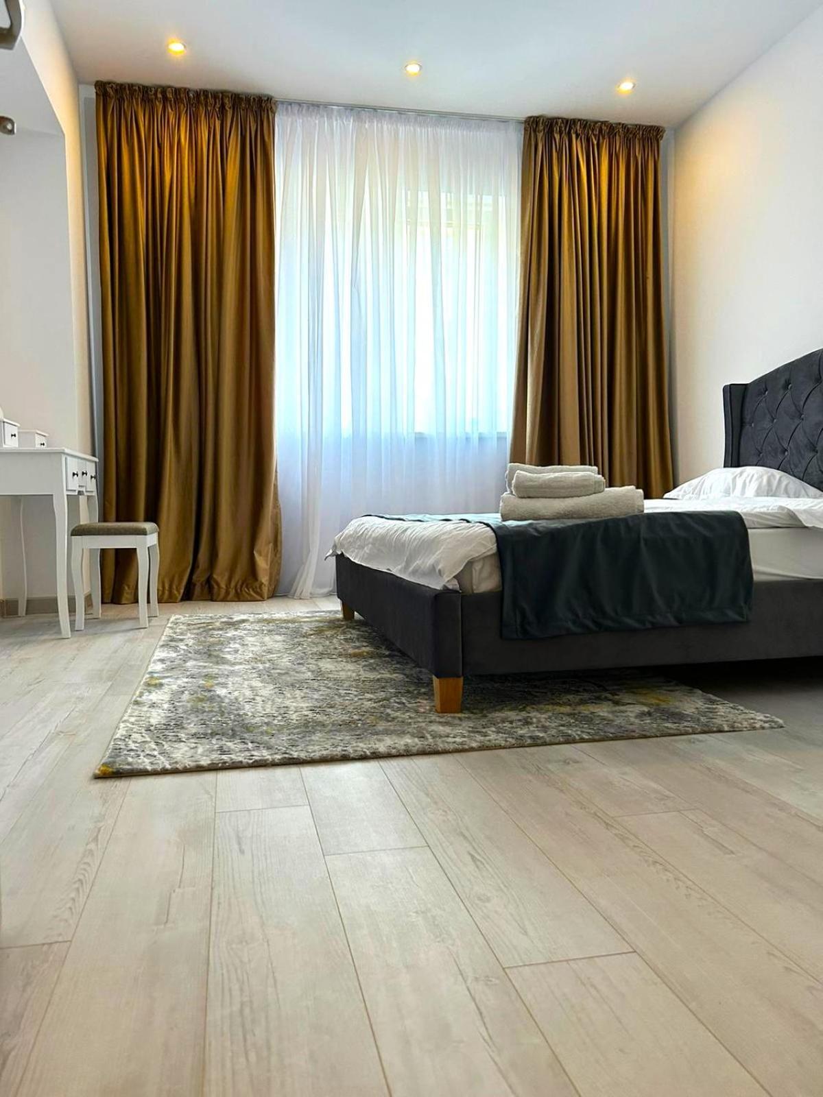 Apartament Yamaluxe - Silent & Warm With Many Facilities Bucureşti