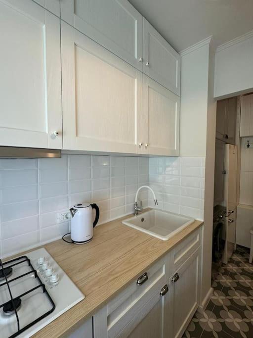 Apartament Luxury Near Square Bucureşti