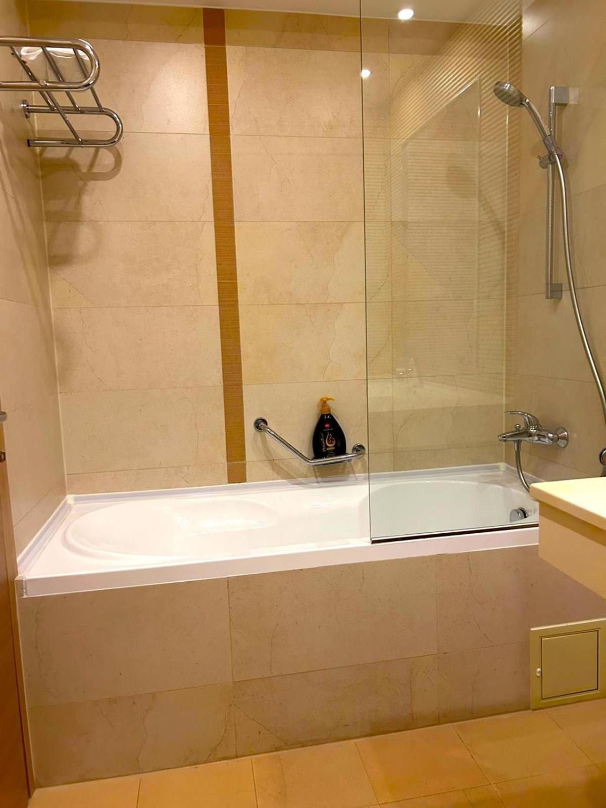 Apartamento Yamaluxe - Silent & Warm With Many Facilities *