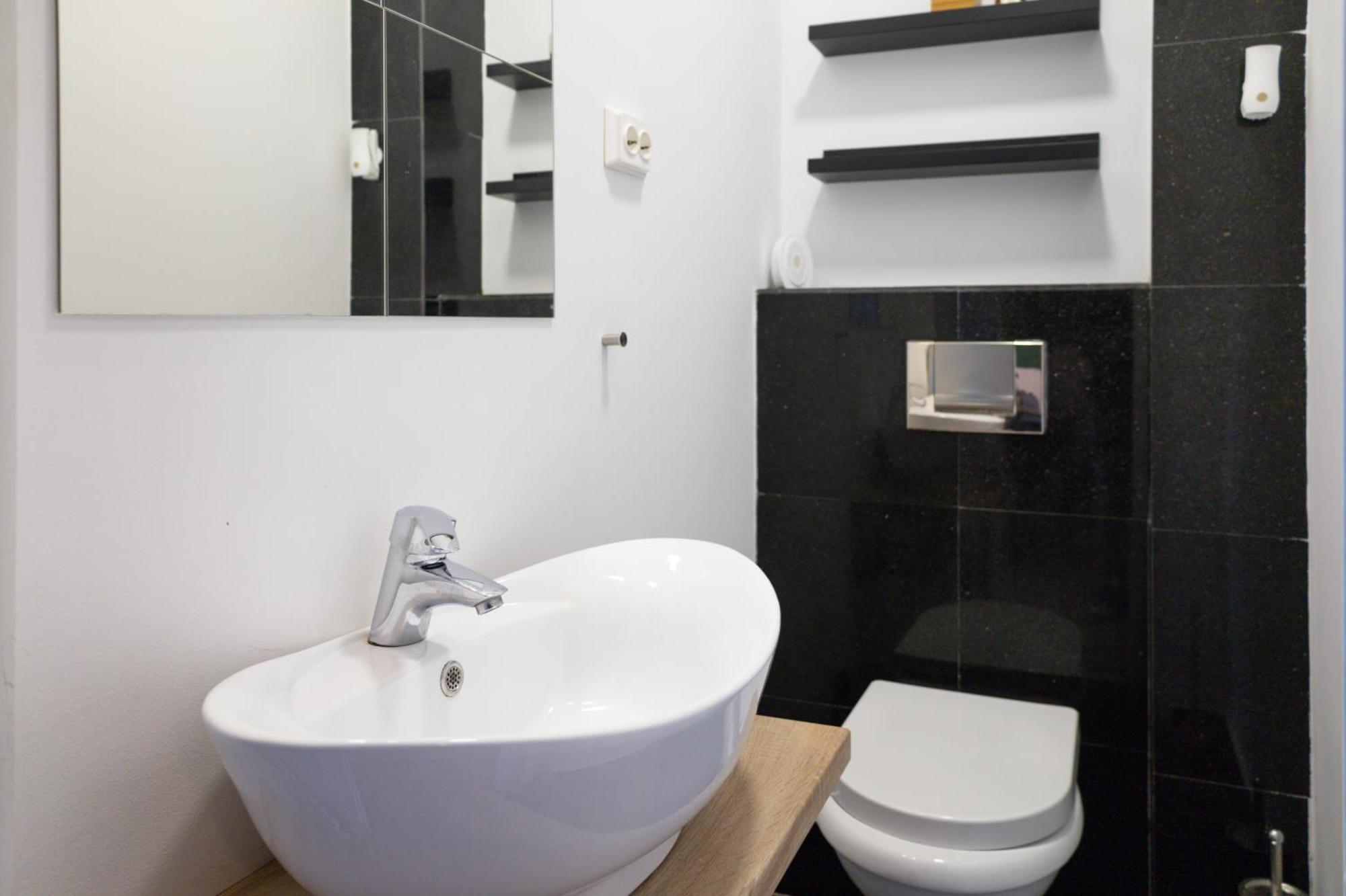 Buc Apartment