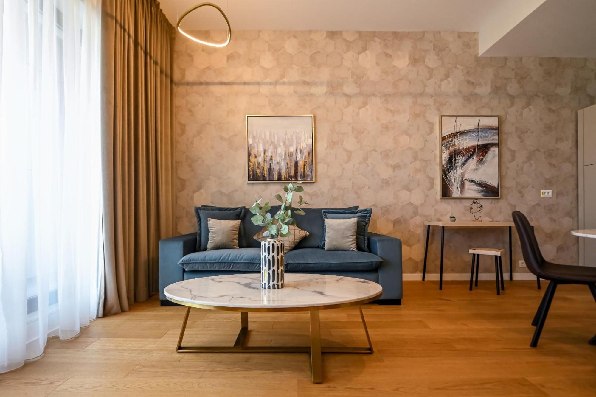 One Verdi Park Exclusive - Panoramic View & Private Parking Apartment Bucharest