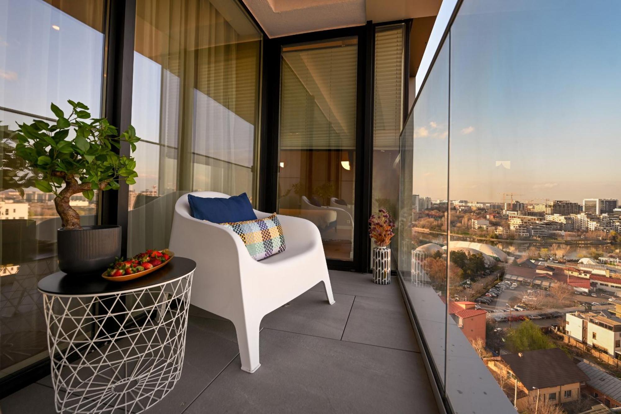 Apartment One Verdi Park Exclusive - Panoramic View & Private Parking