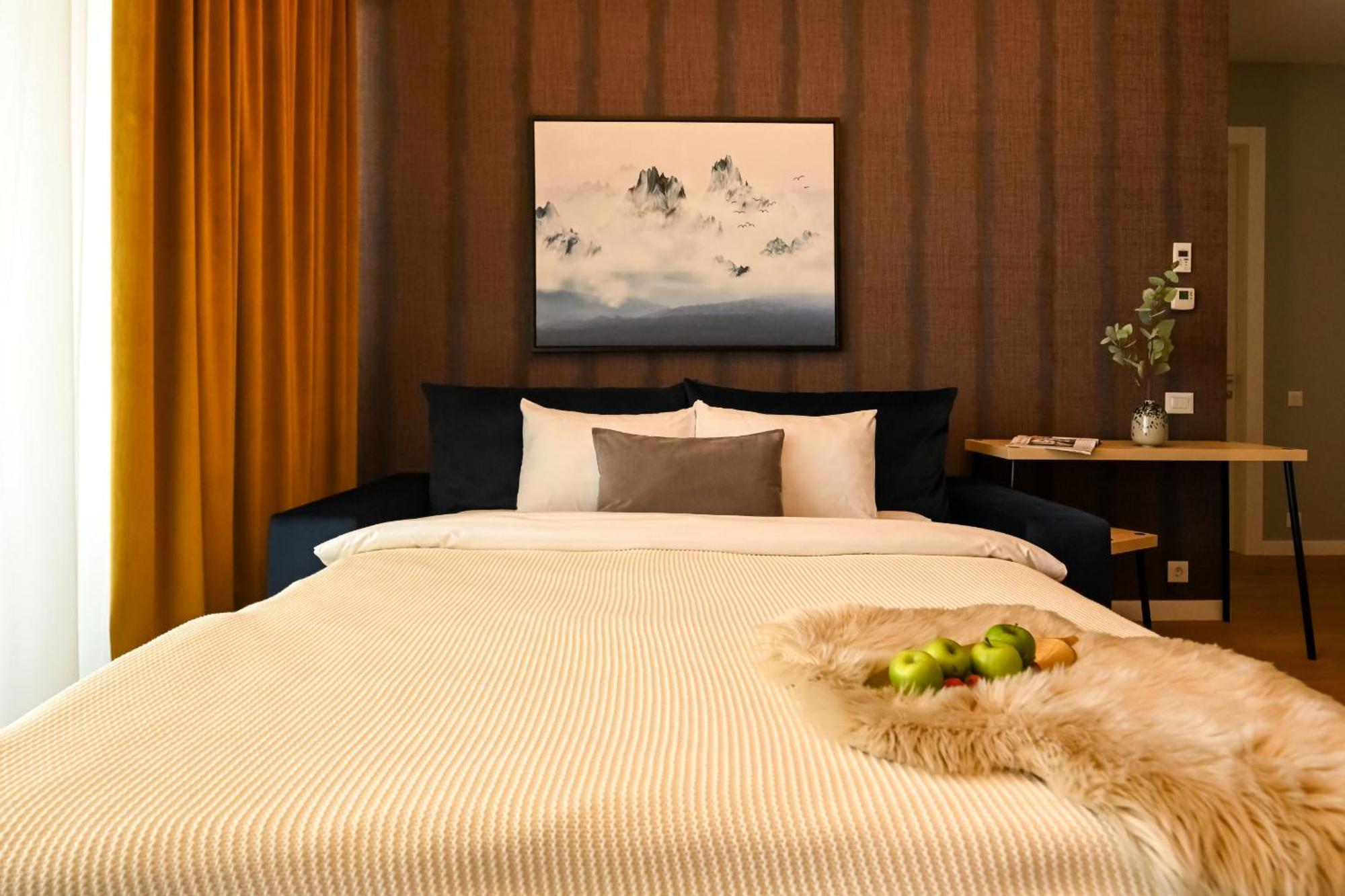 One Verdi Park Exclusive - Panoramic View & Private Parking Apartment *