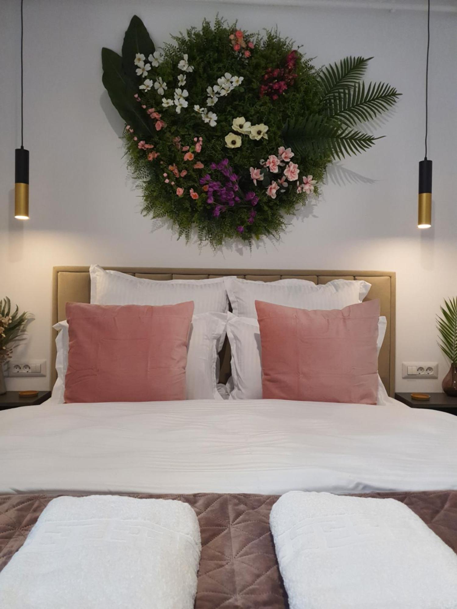 Premium Hils Brauner Apartment Bucharest