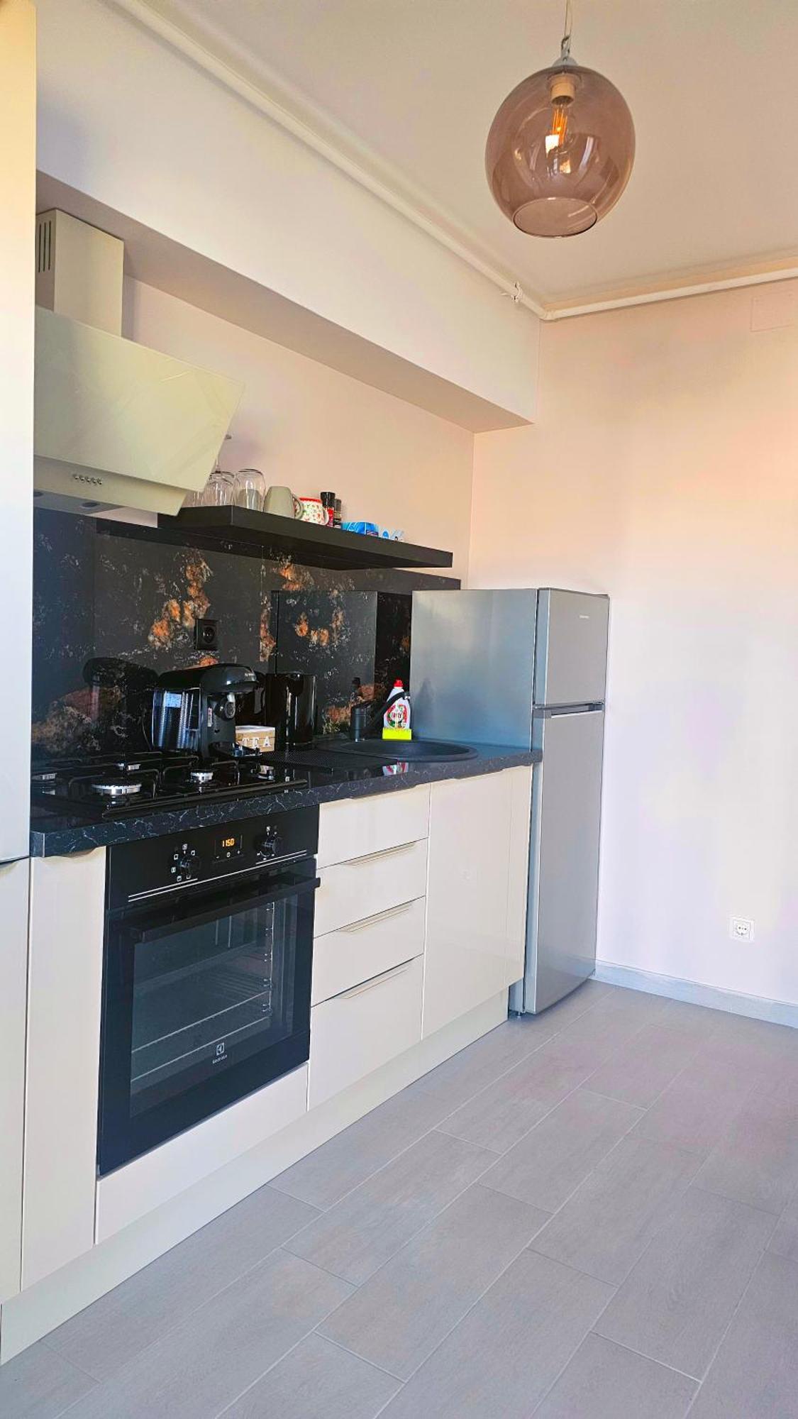 One Fancy Apartment *