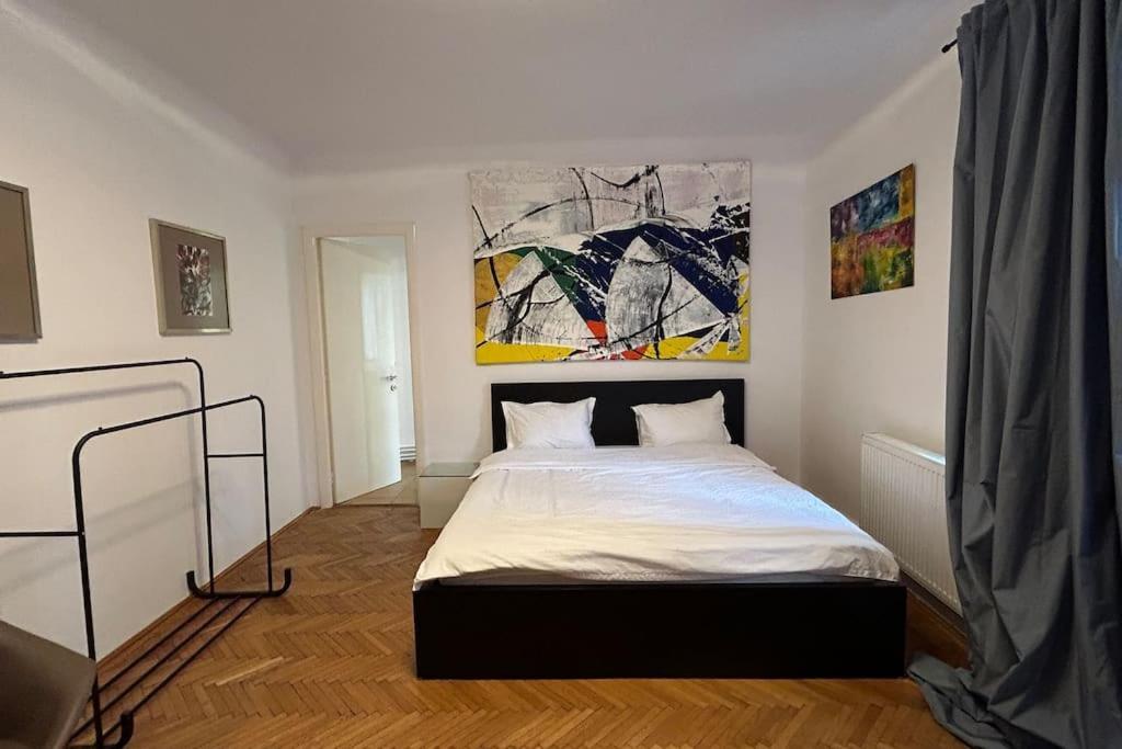 Victoriei Gateway Retreat *