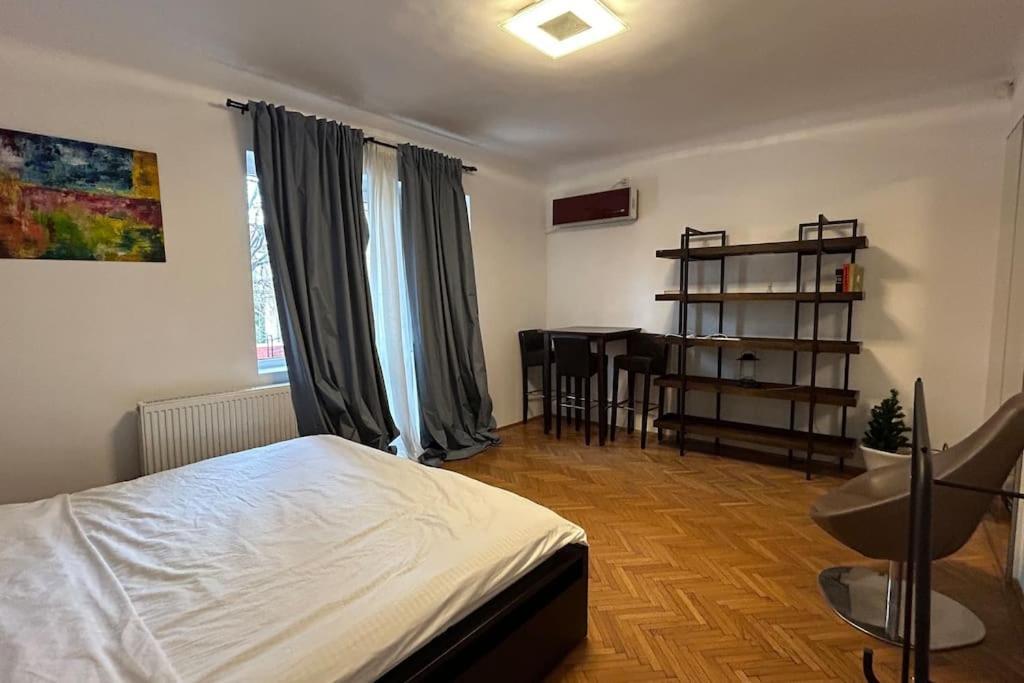 Apartament Victoriei Gateway Retreat Bucureşti