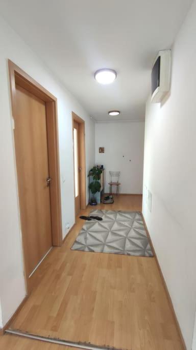 Luxury Plaza Complex Apartment