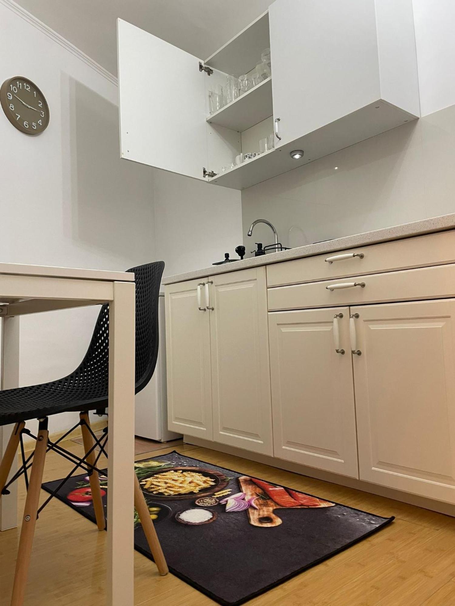 Emm - 100m Parc Si Metrou Tinererului Apartament Bucureşti