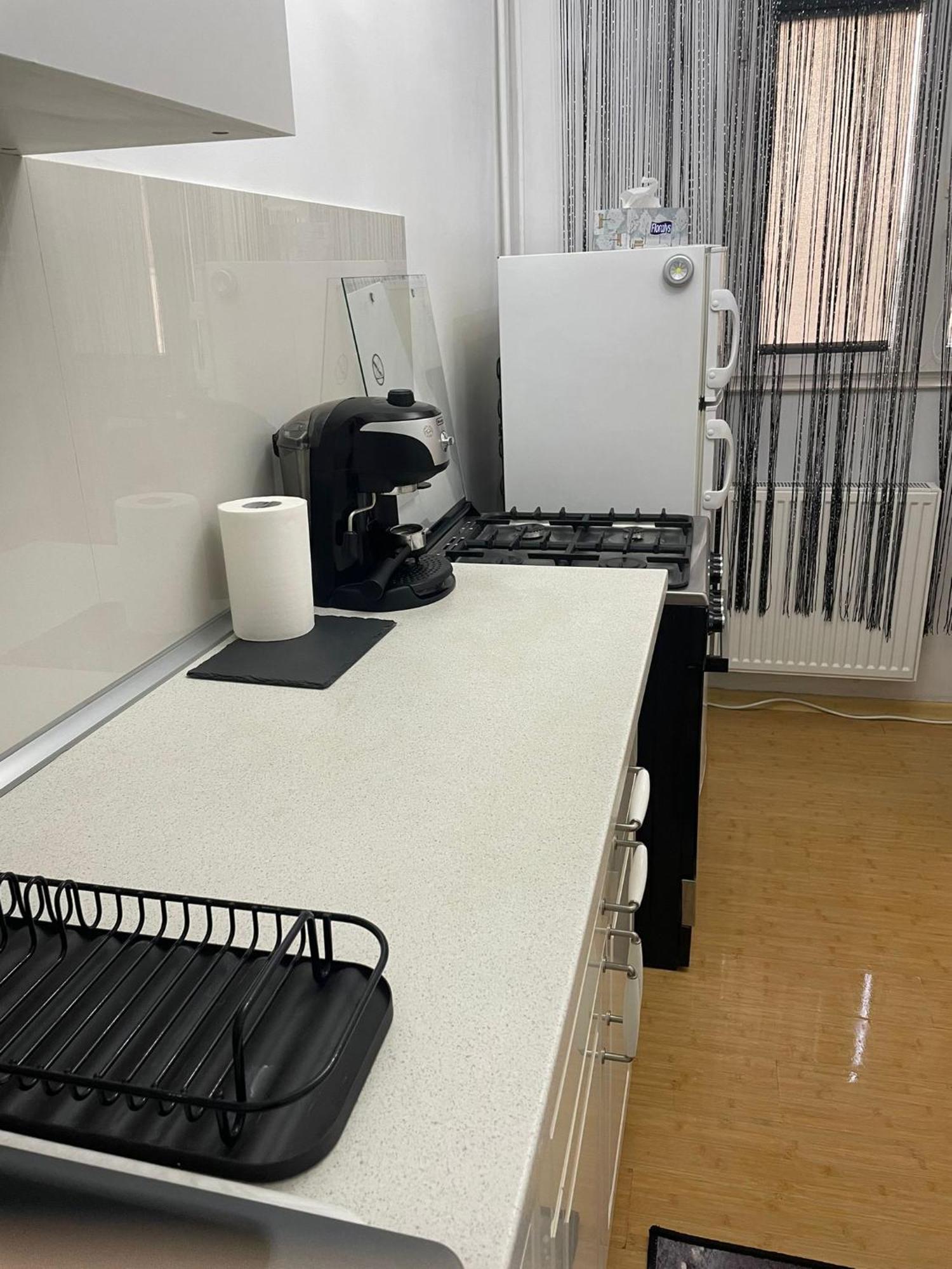 Emm - 100m Parc Si Metrou Tinererului Apartament *