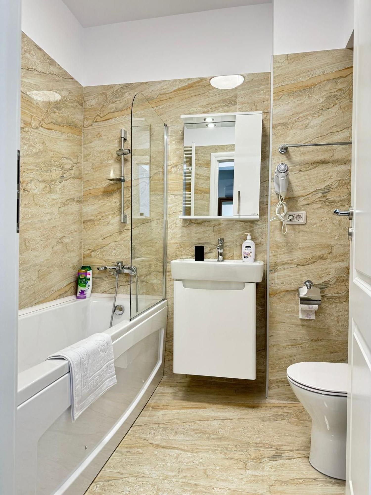 Address Towers By Glam With Parking Apartment Bucharest