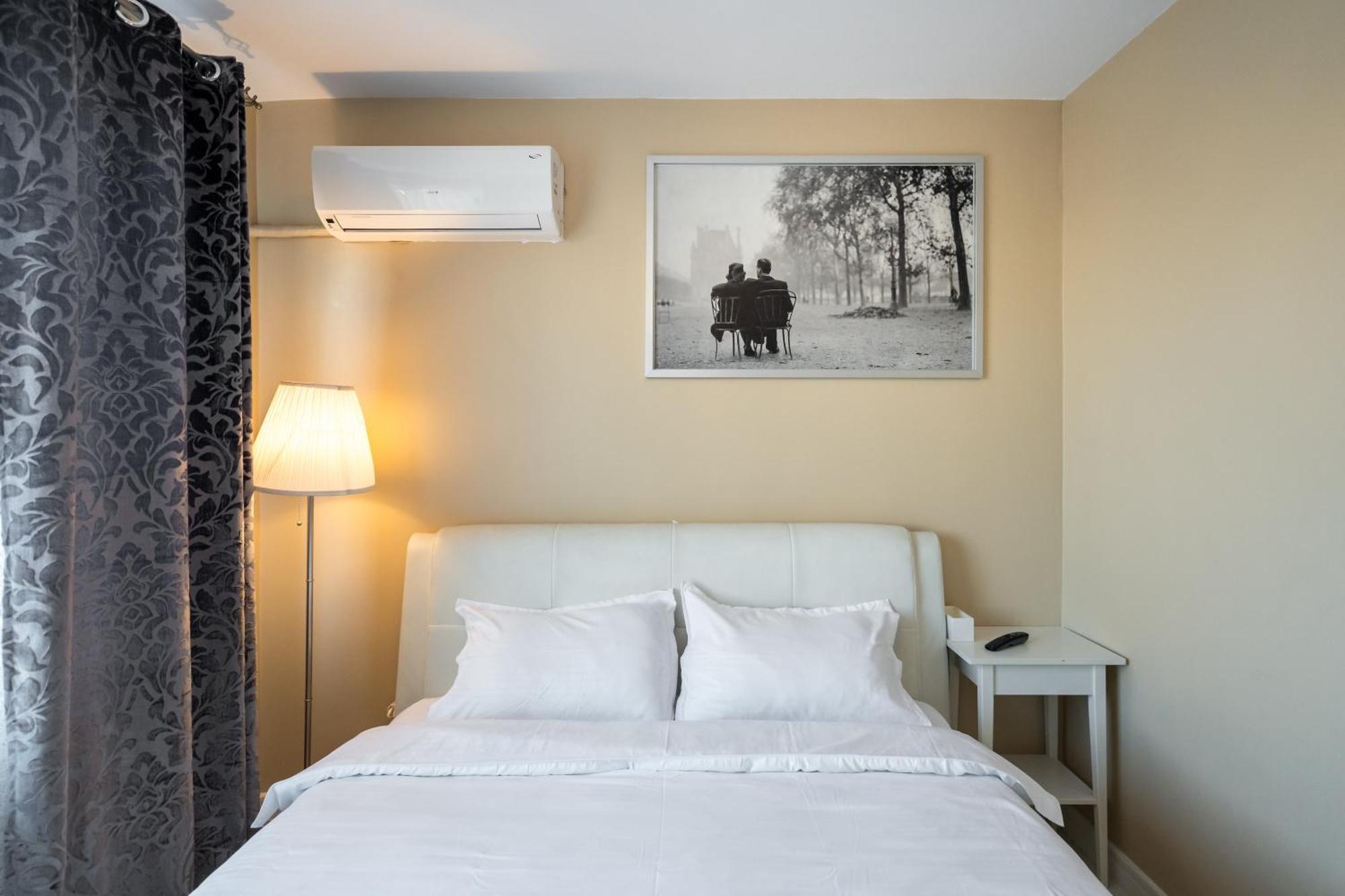 Apartment Location With Iconic View - Sala Palatului Bucharest