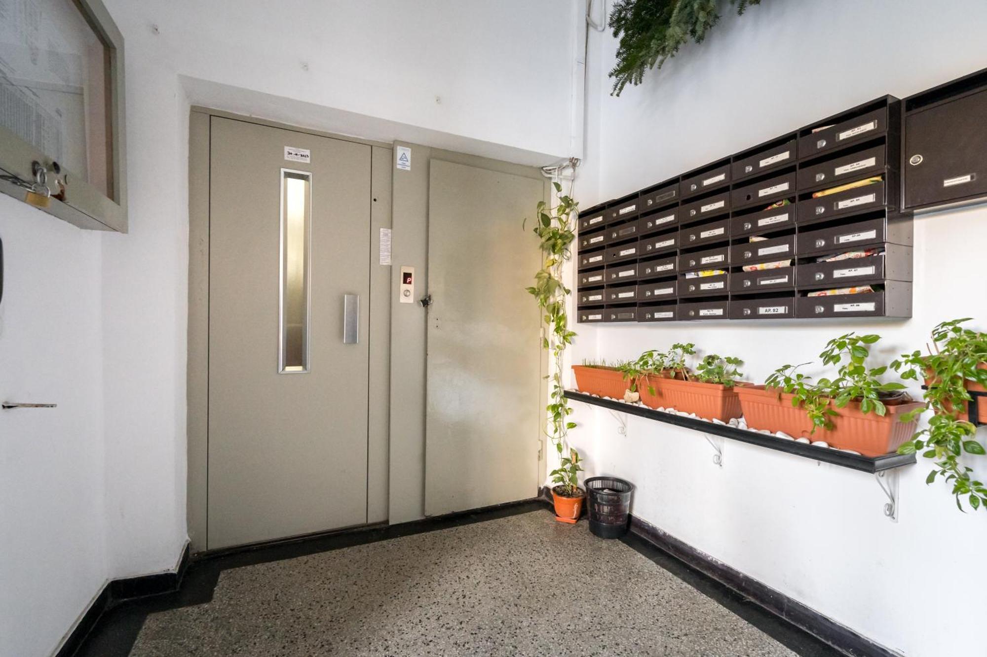 Location With Iconic View - Sala Palatului Apartment *