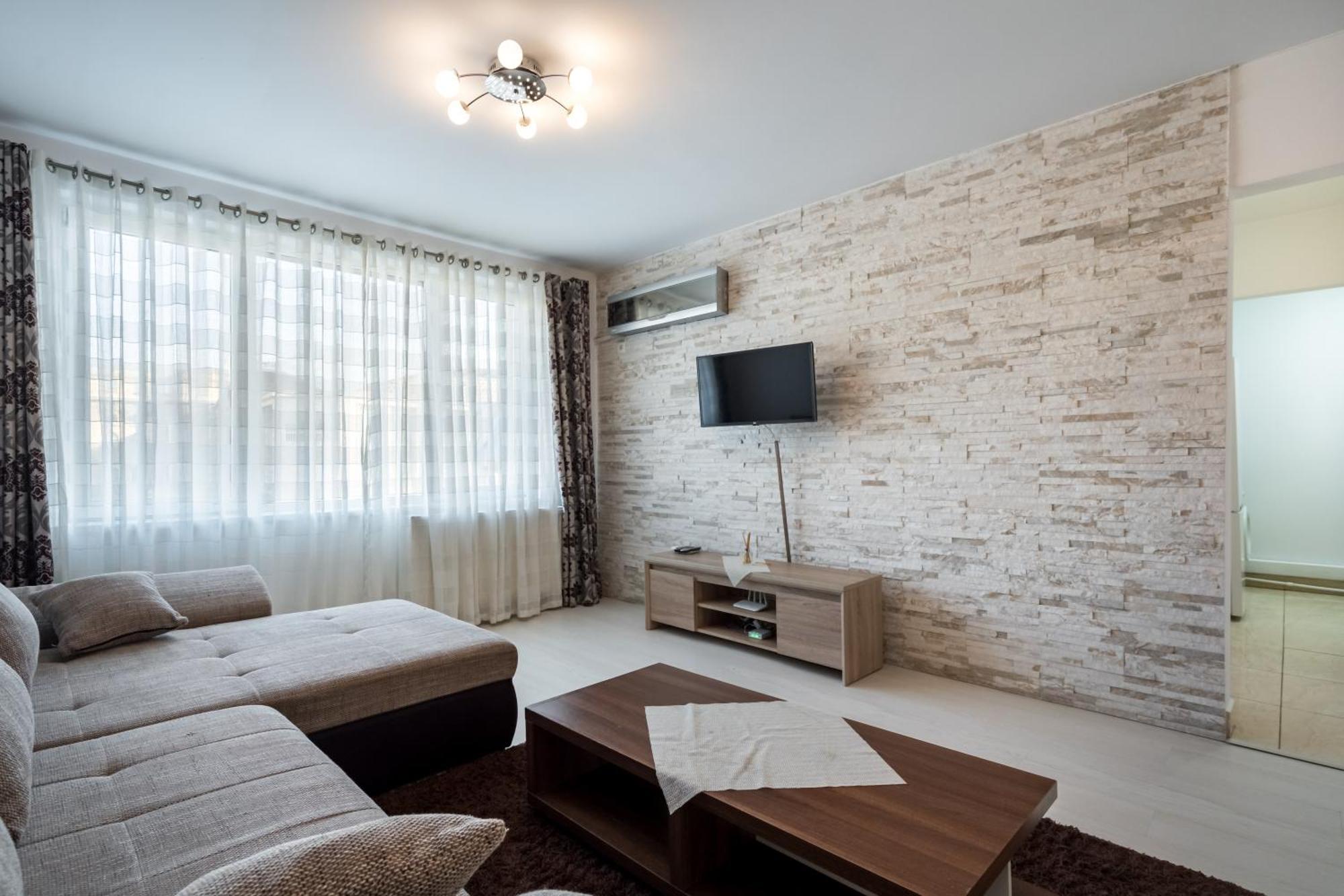 Apartment Location With Iconic View - Sala Palatului Bucharest