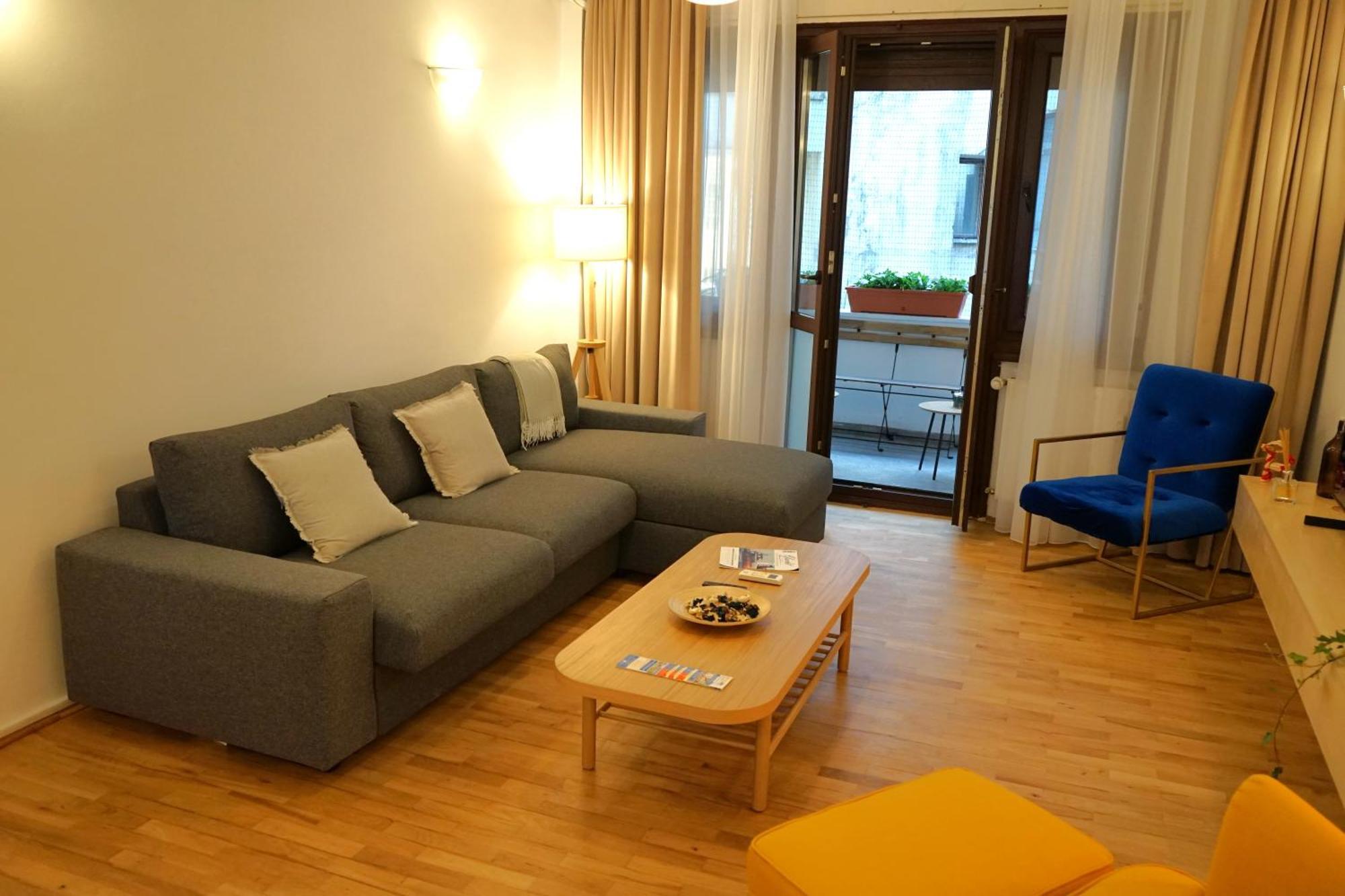Spacious 3br, 2bt With 5 Balconies Bucharest