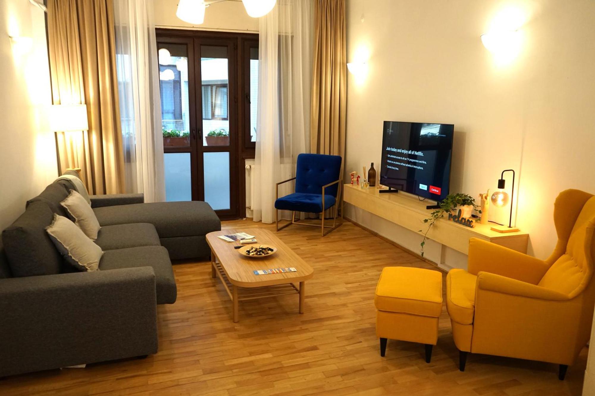 Spacious 3br, 2bt With 5 Balconies