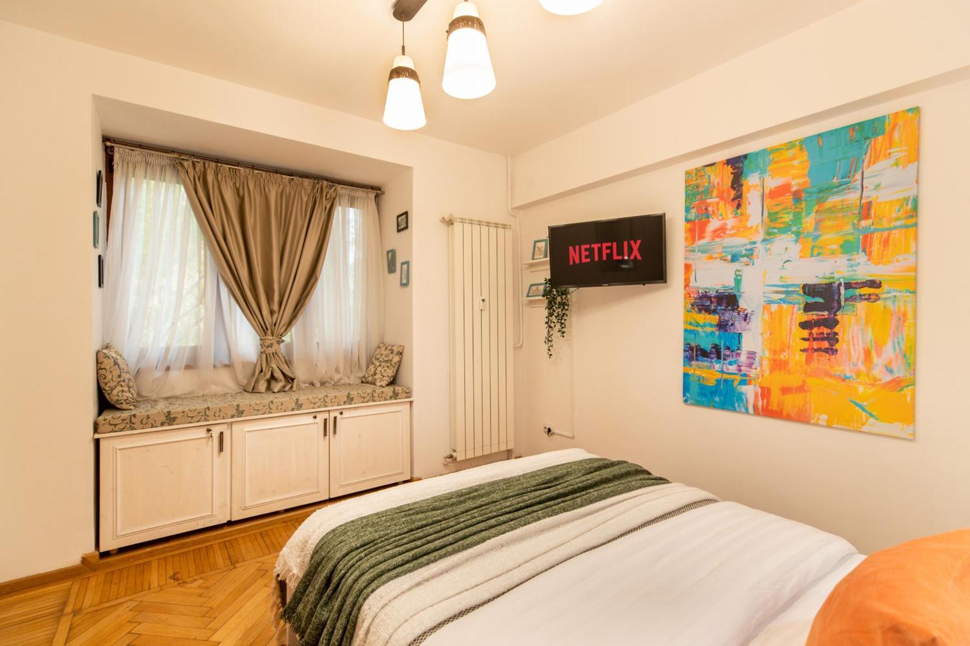 2br At Piata Natiunilor Unite: Perfect For Center Bucureşti