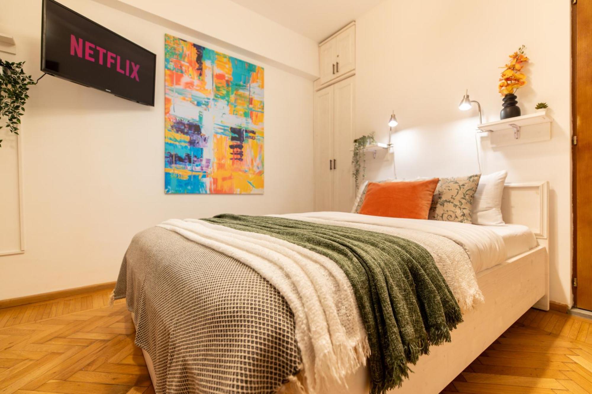 2br At Piata Natiunilor Unite: Perfect For Center * Bucureşti