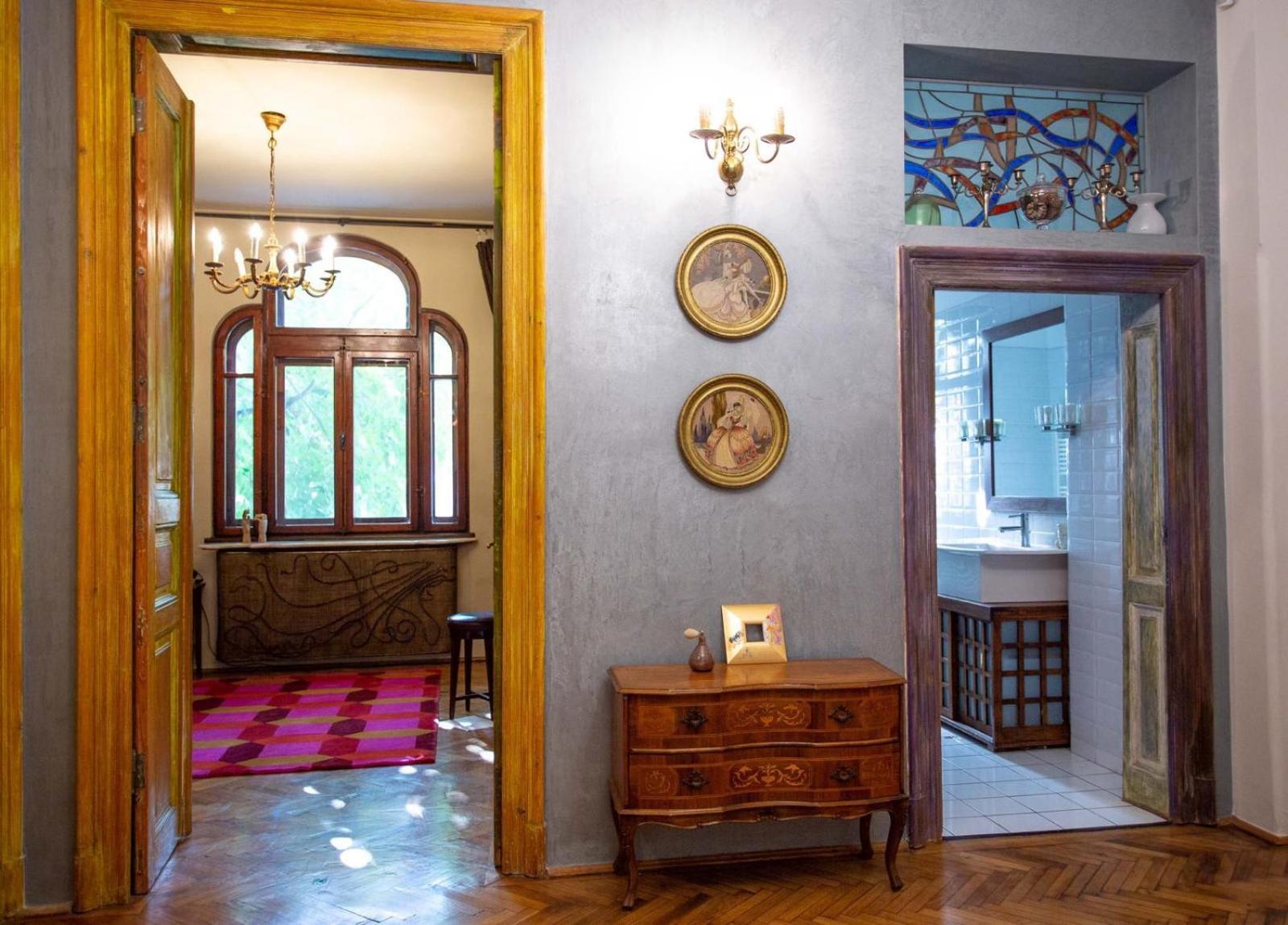 Villa In The Heart Of The