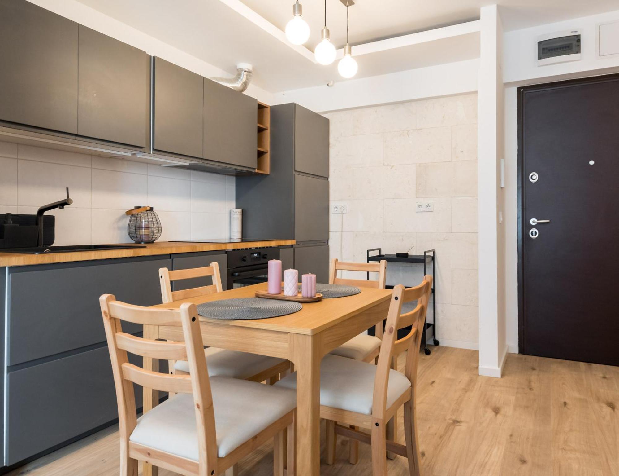 Arrivederci - Elegant 1br In Belvedere Apartment Bucharest