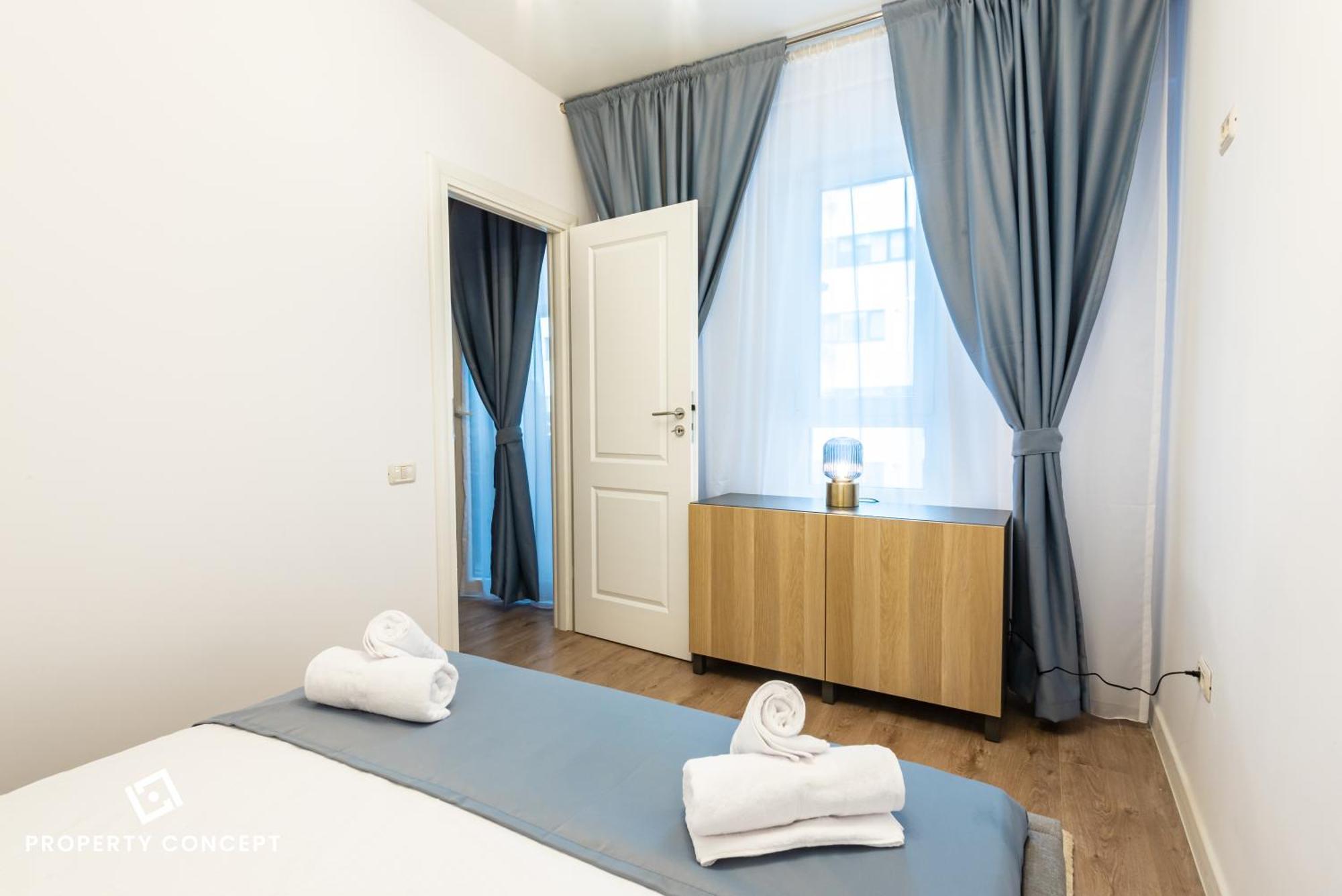 711 Apartament *