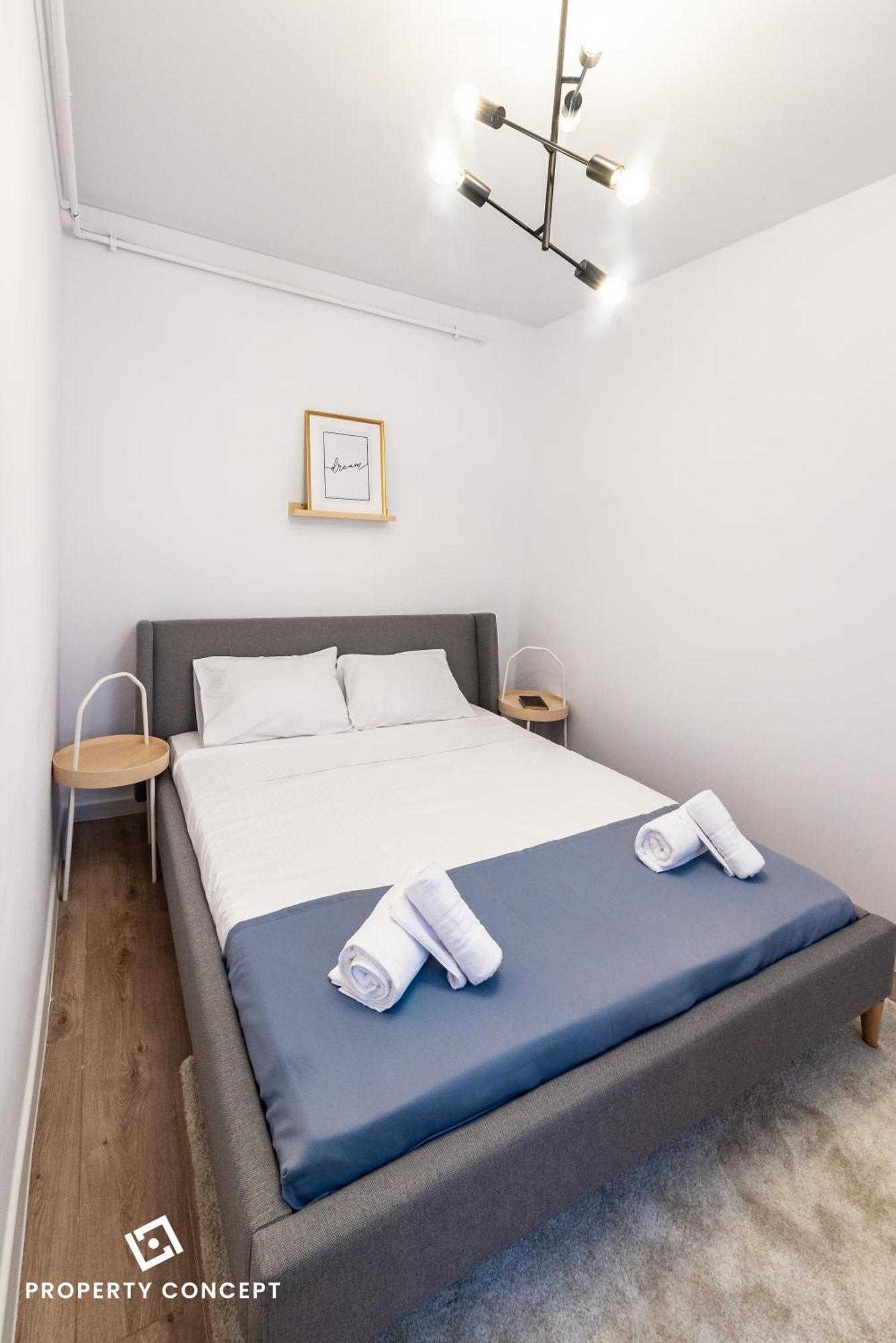 Apartament 711