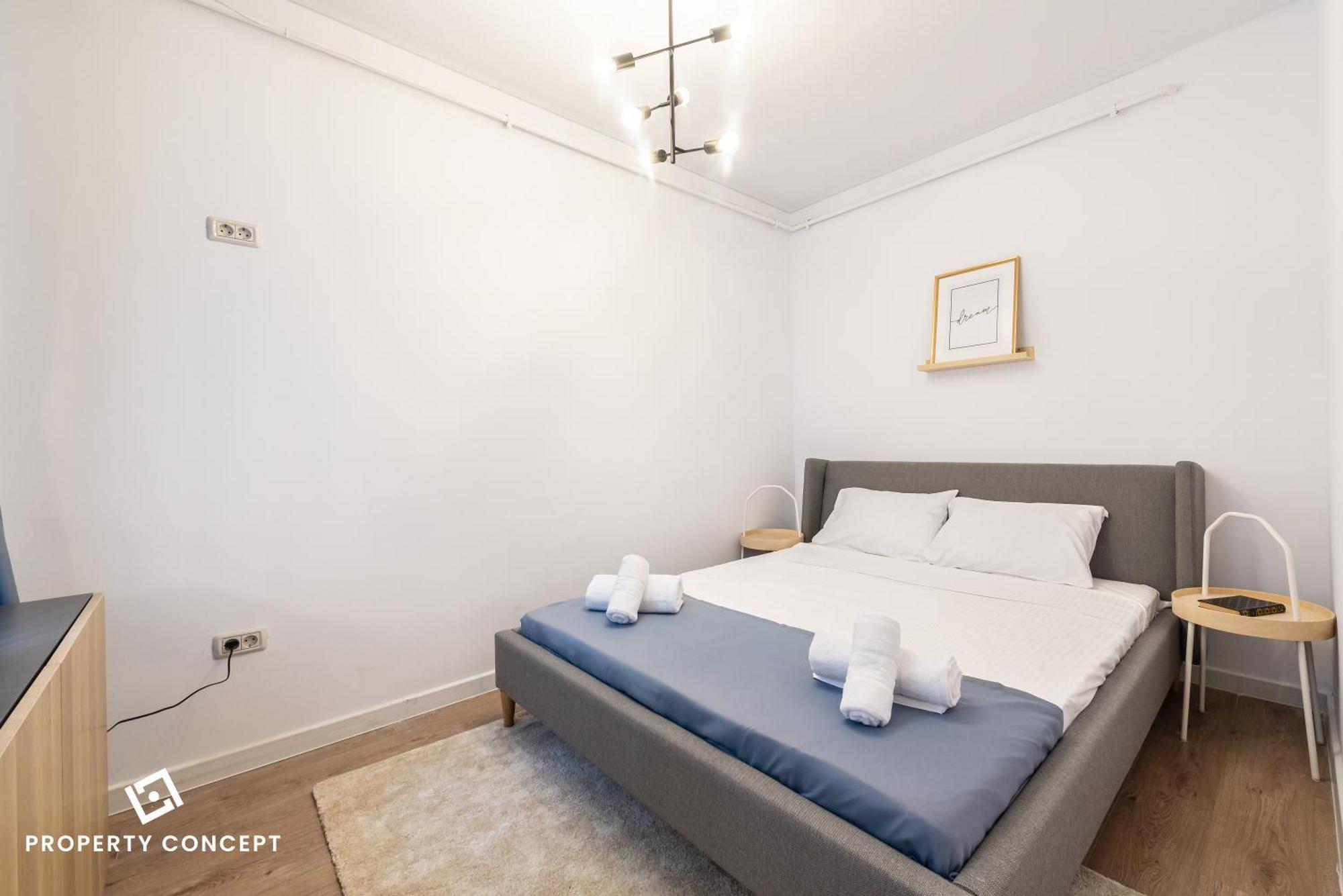 711 Apartament *