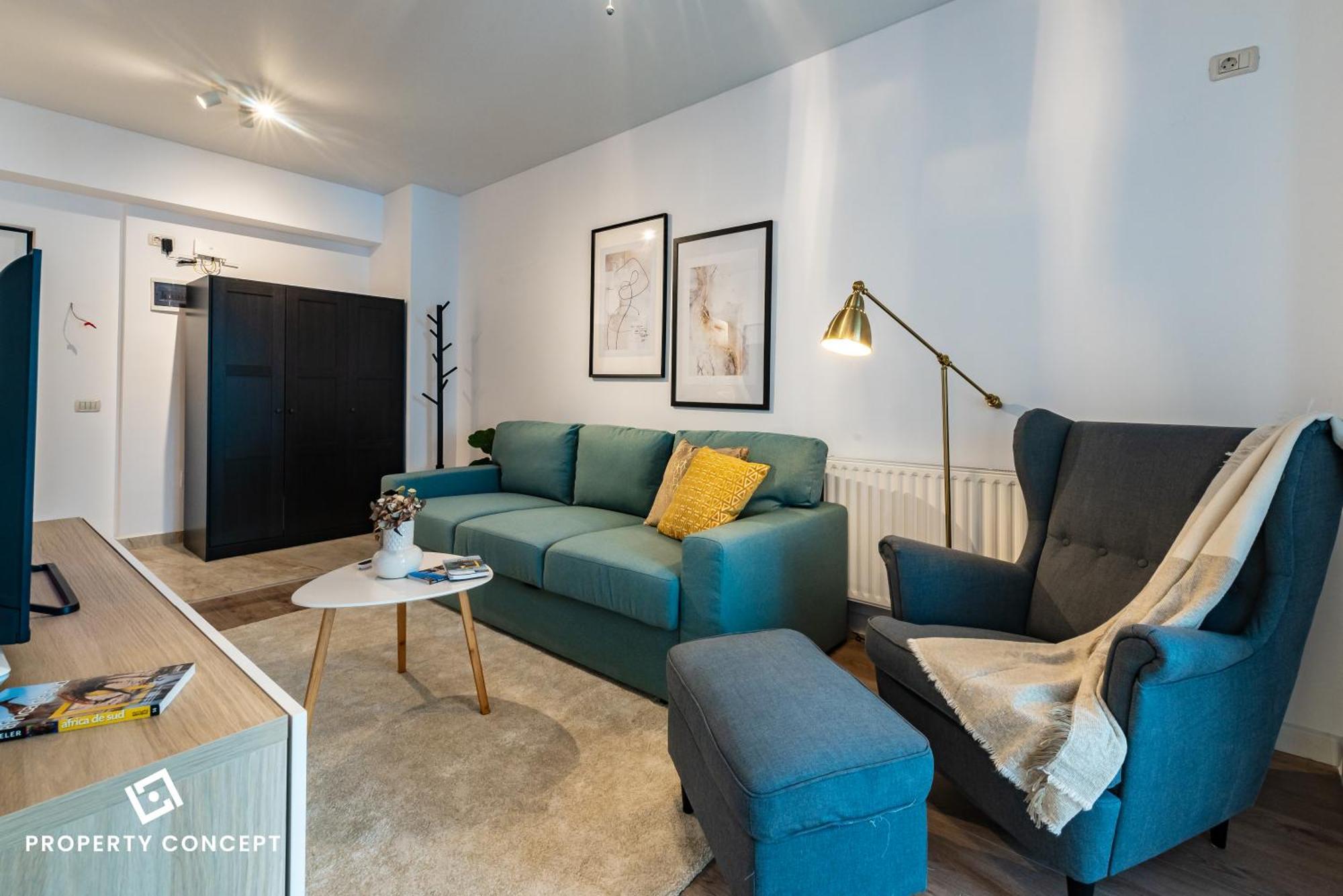 711 Apartament *