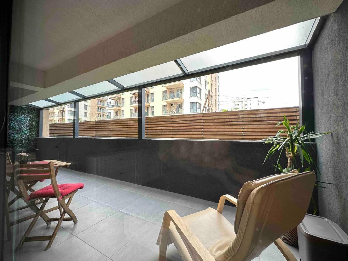 Lazo Two Room- Luxury