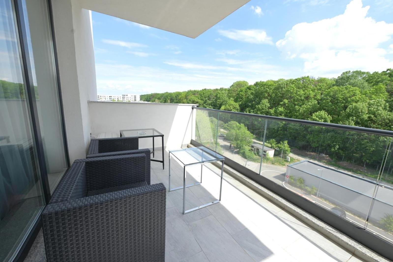 Chic Near Therme And Airport Bucharest