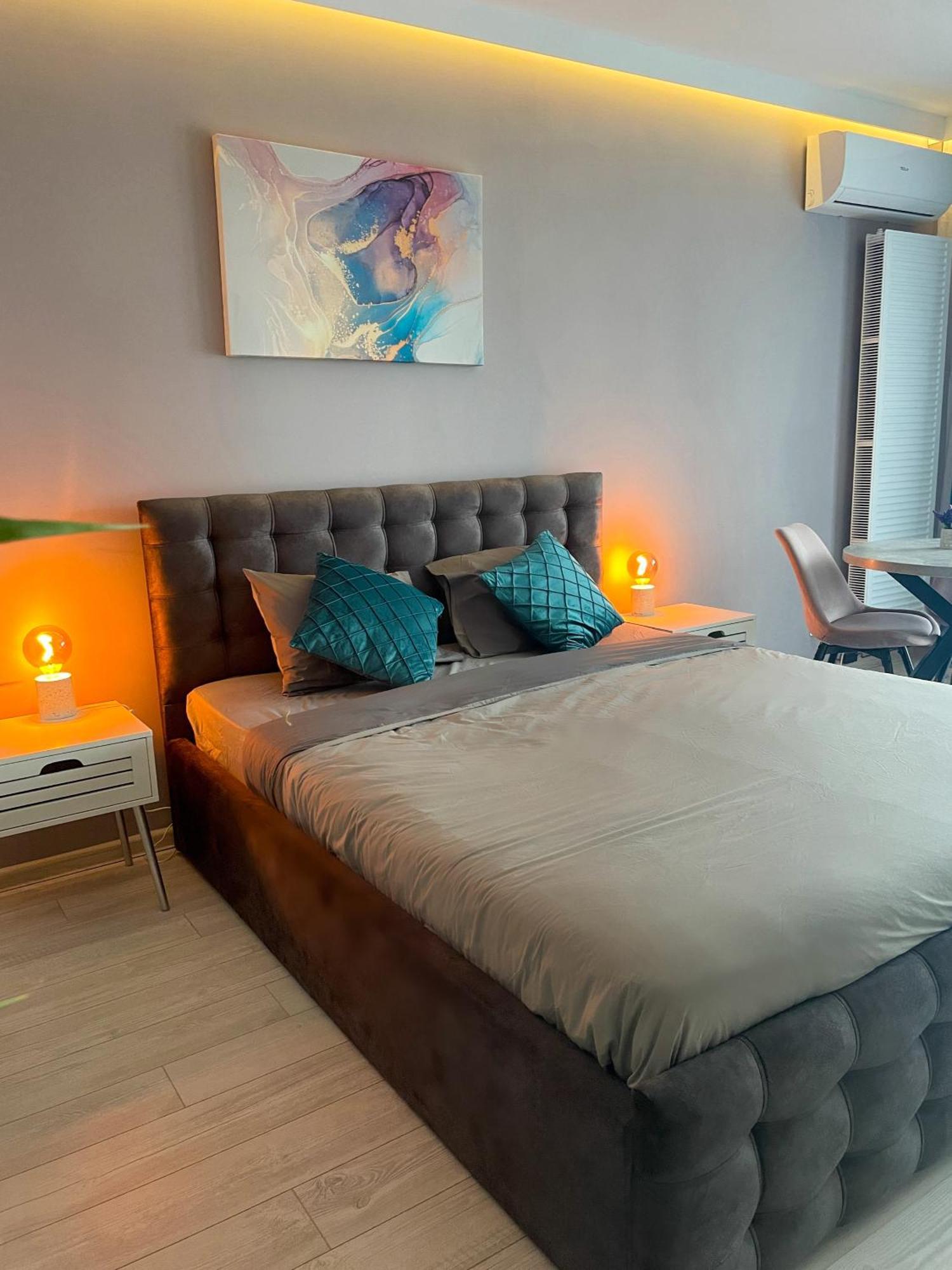 Apartment One Fancy