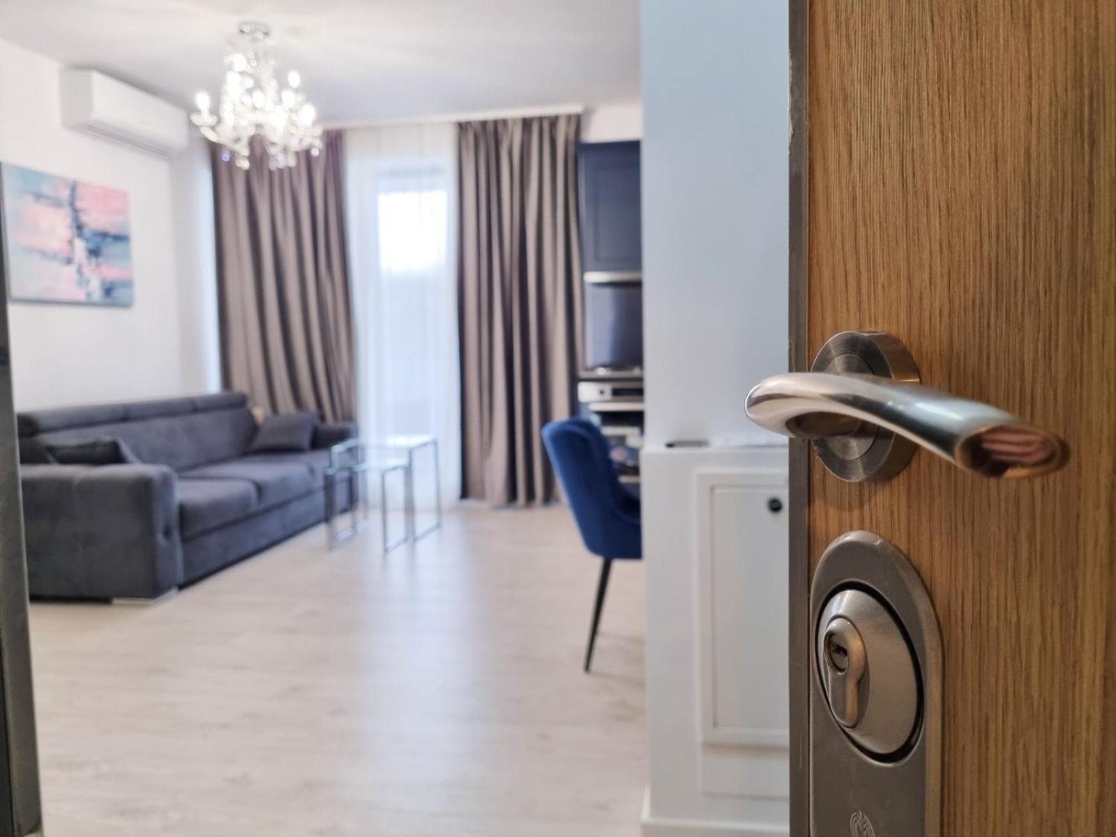 Apartment Chic Near Therme And Airport
