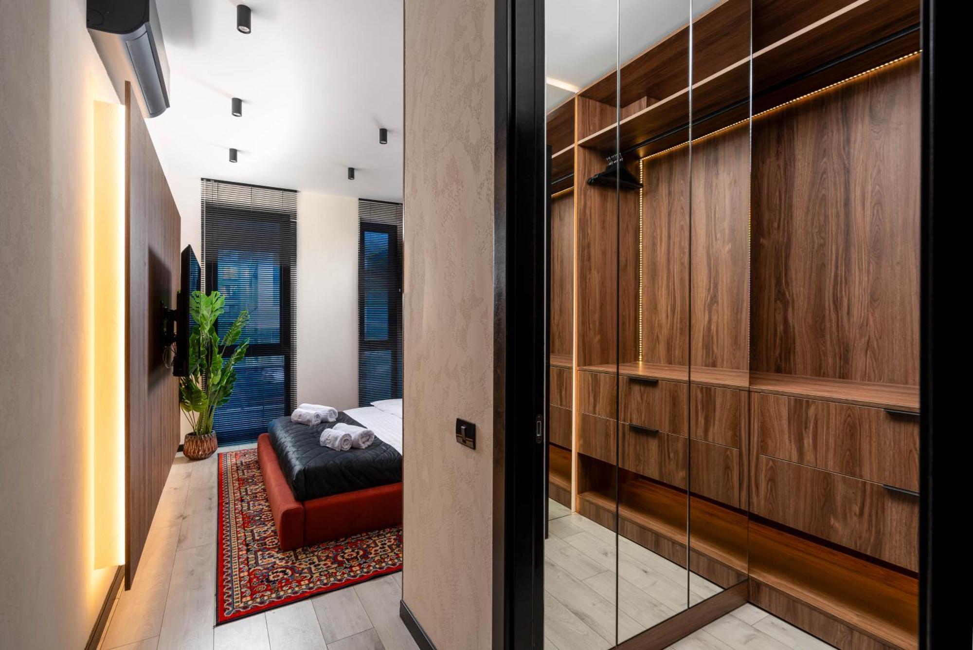 Apartment Win Herastrau - Luxury Design 2br - Parking