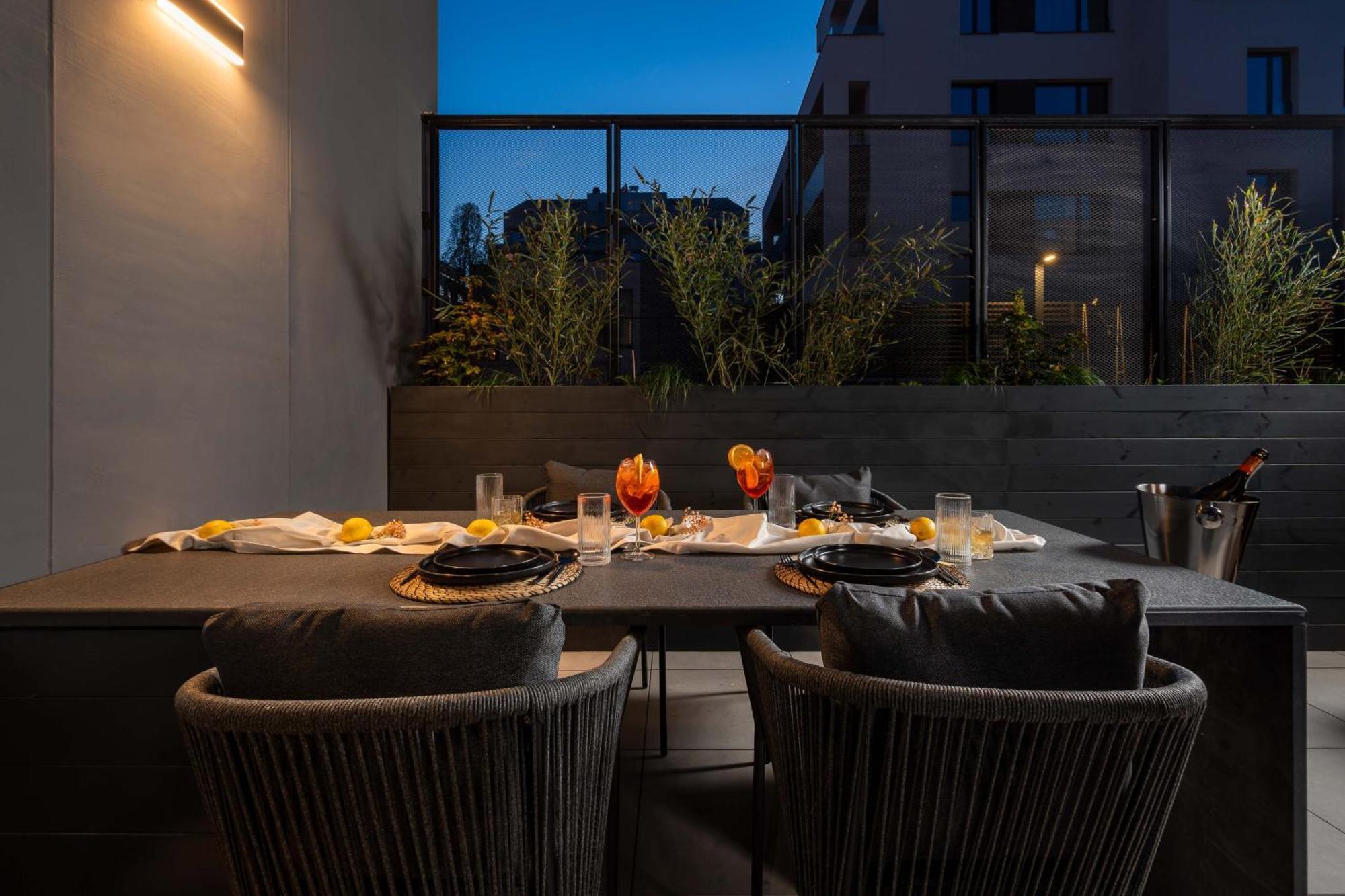 Apartment Win Herastrau - Luxury Design 2br - Parking *