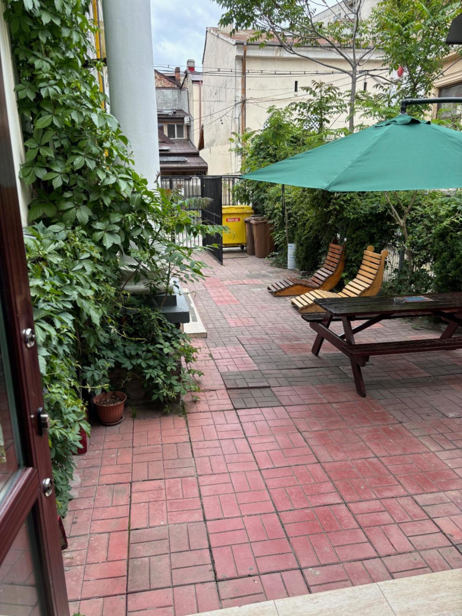 Hostel Piata Uniri Cozy